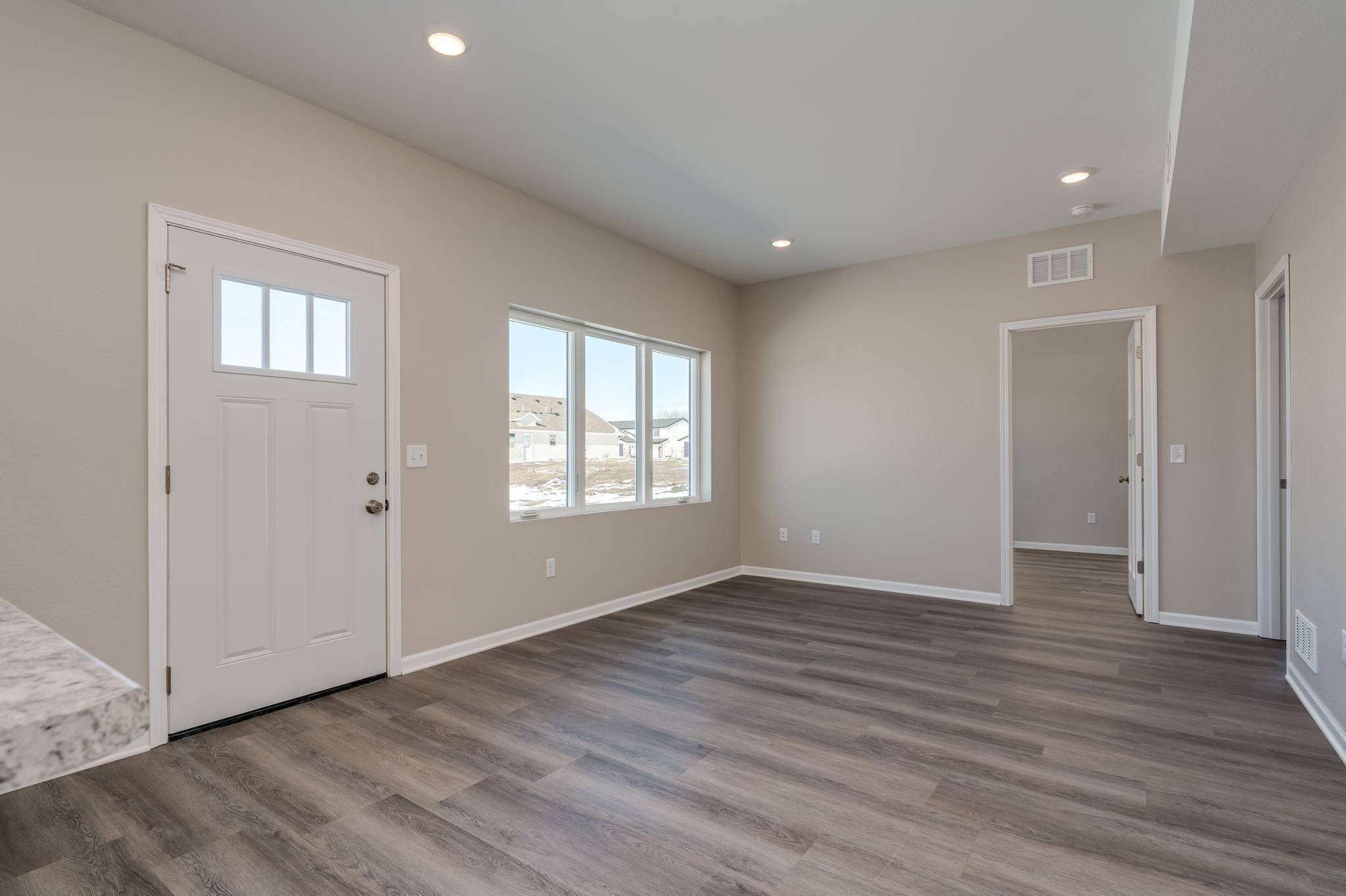 3120 & 3122 Noble DR, Mankato, MN 56001