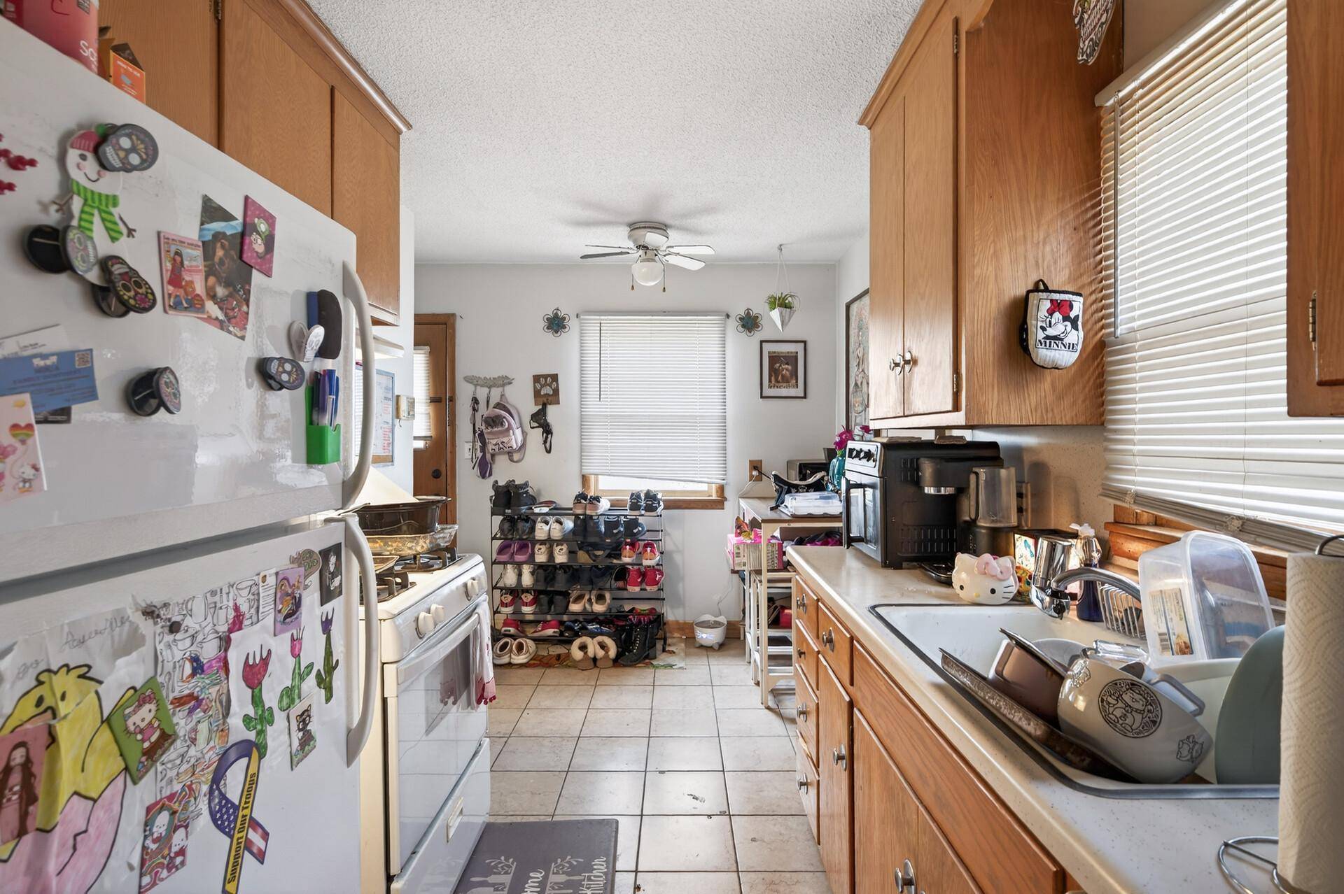 913 Russell ST, Saint Paul, MN 55106