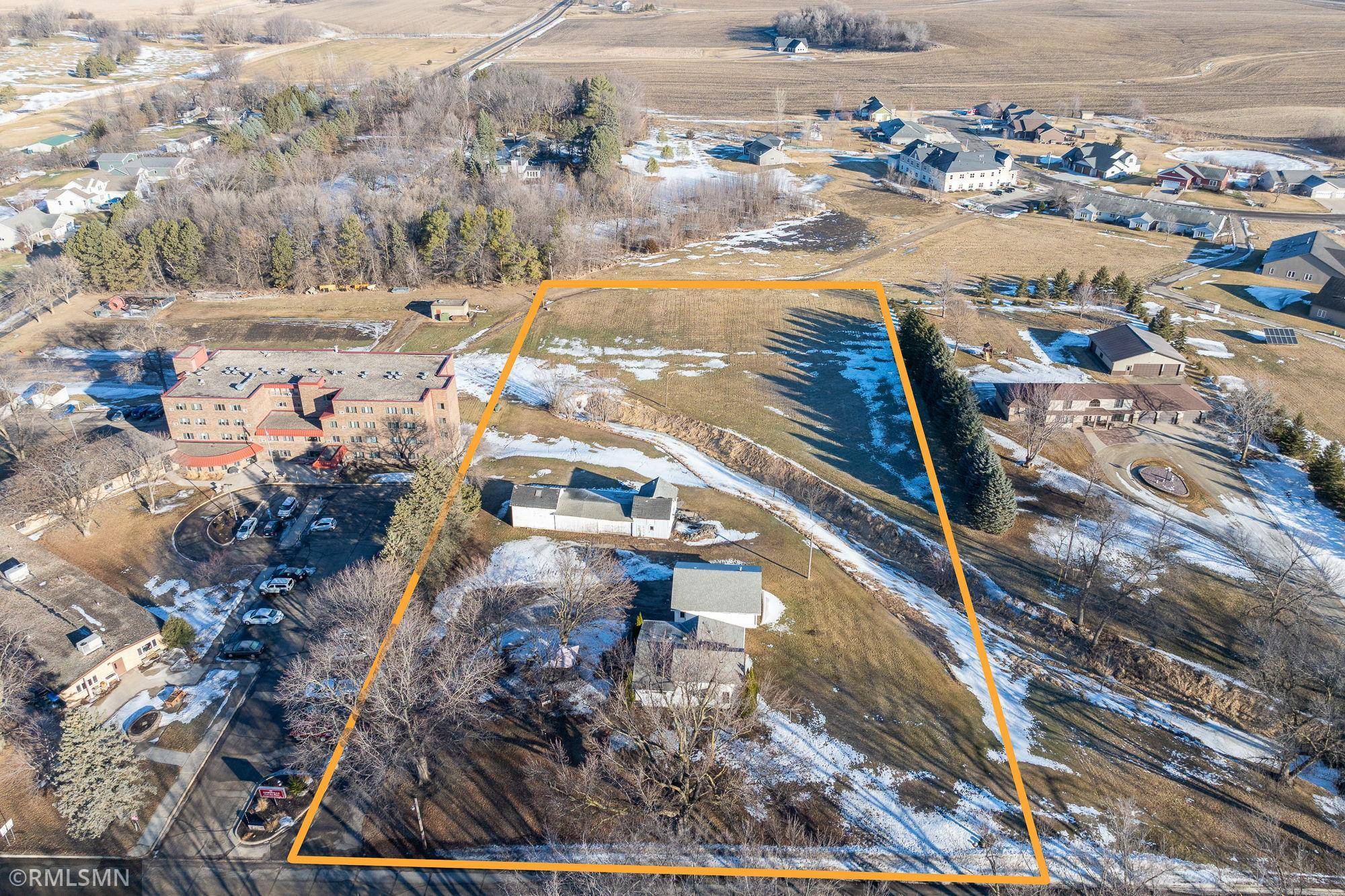200 E North ST, Janesville, MN 56048