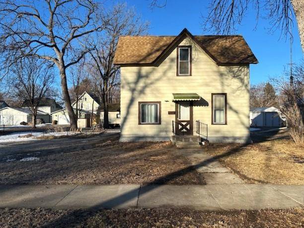 305 S 8th ST, Montevideo, MN 56265