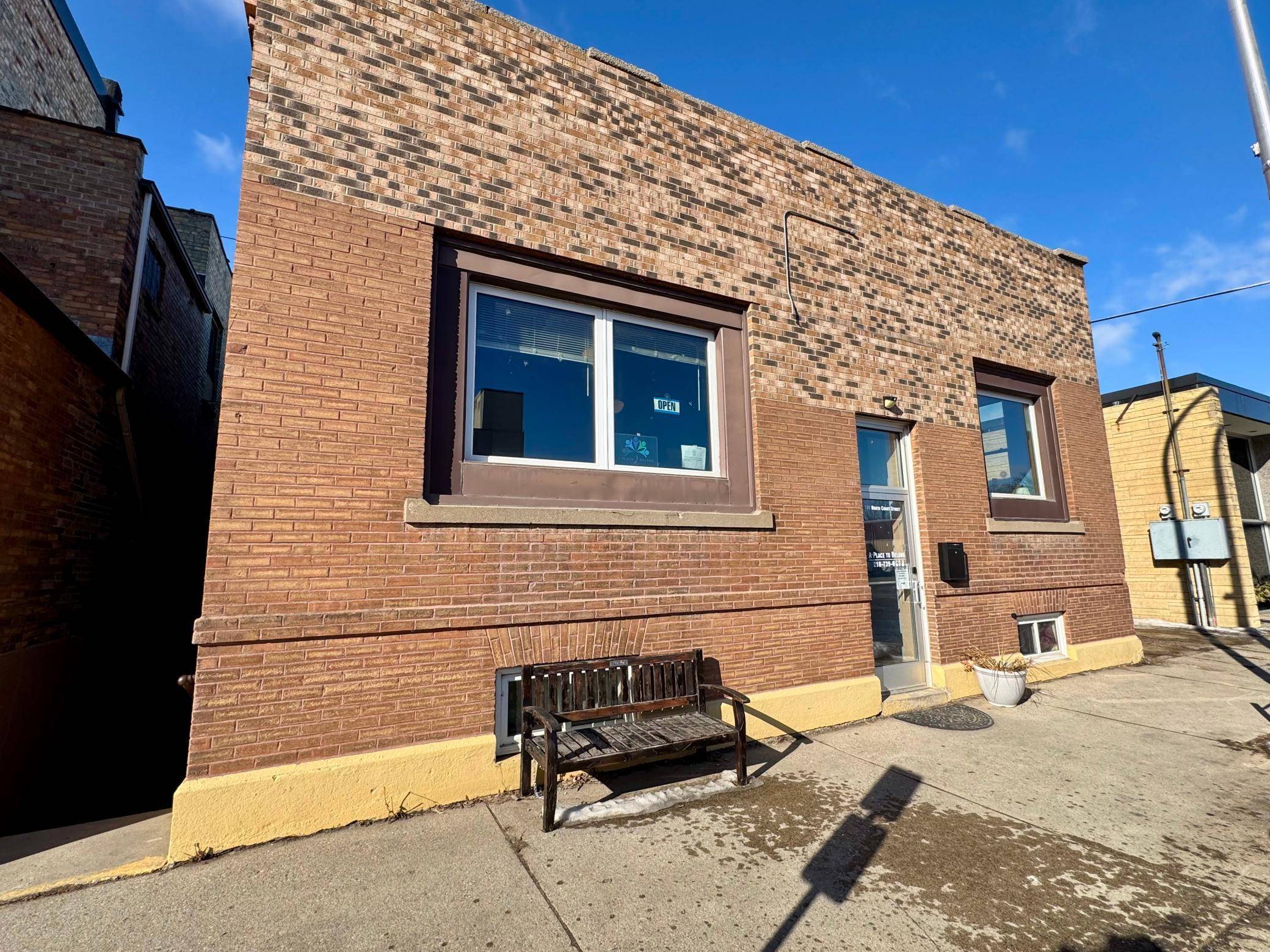 109 N Court ST, Fergus Falls, MN 56537