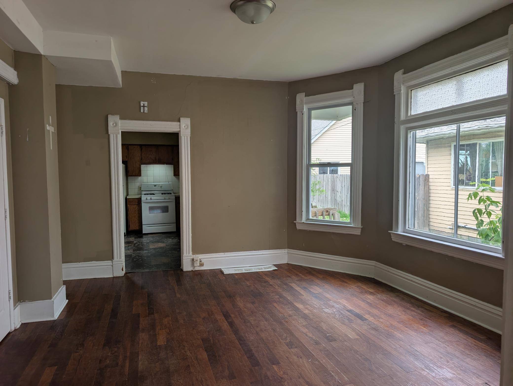 758 Jenks AVE, Saint Paul, MN 55106