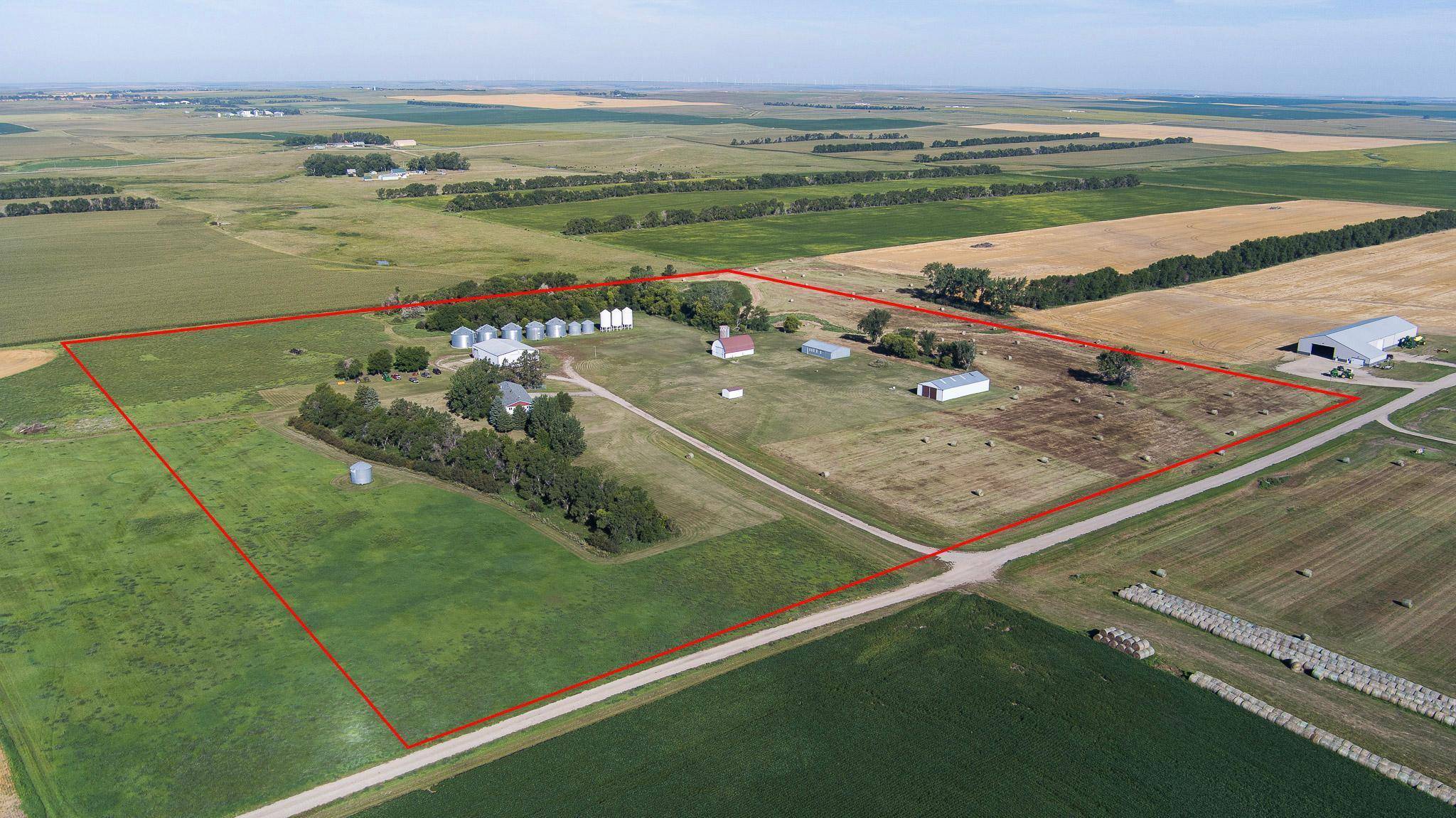 8155 34th AVE SE, Wishek, ND 58495