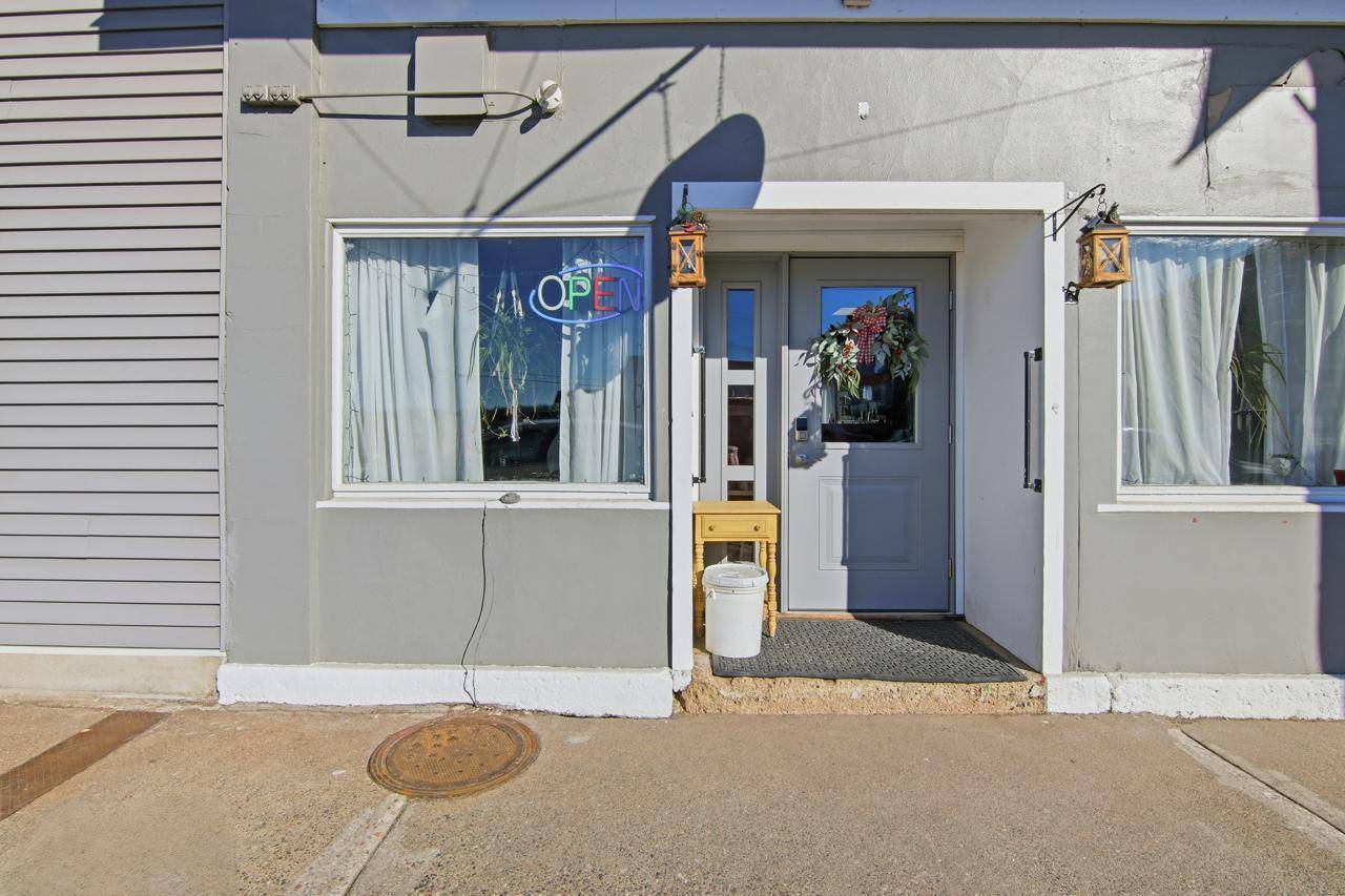 103 S Main ST, Alma, WI 54610