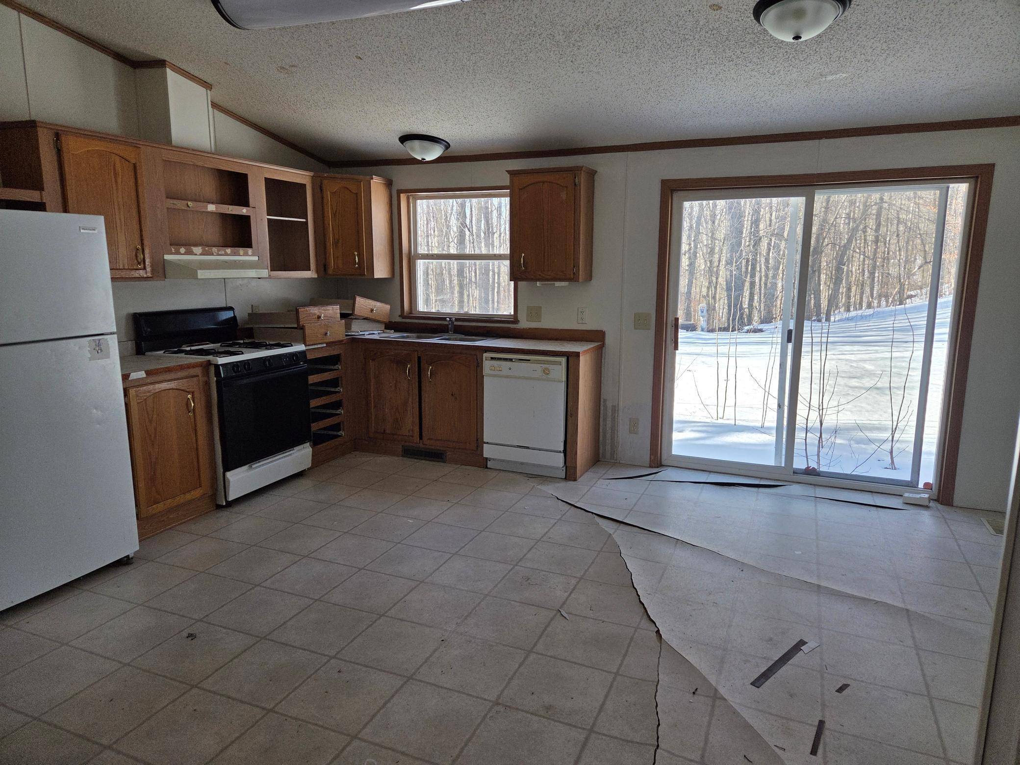 7657 Front ST NW, Walker, MN 56484
