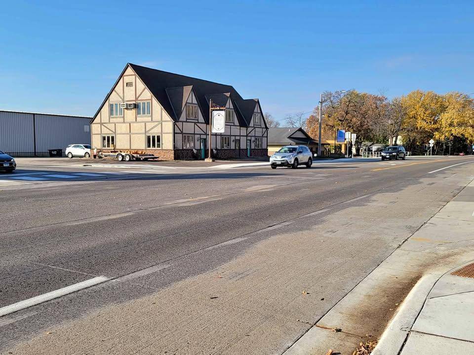 400 Parker AVE W, Dassel, MN 55325