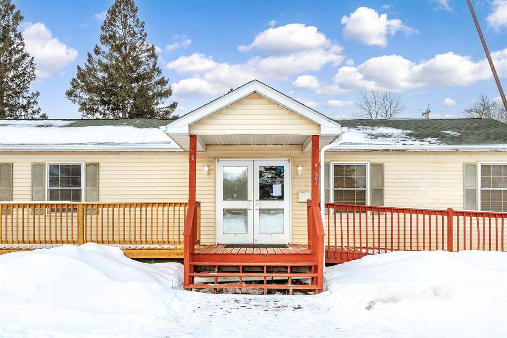 21 Minnesota ST, Sandstone, MN 55072