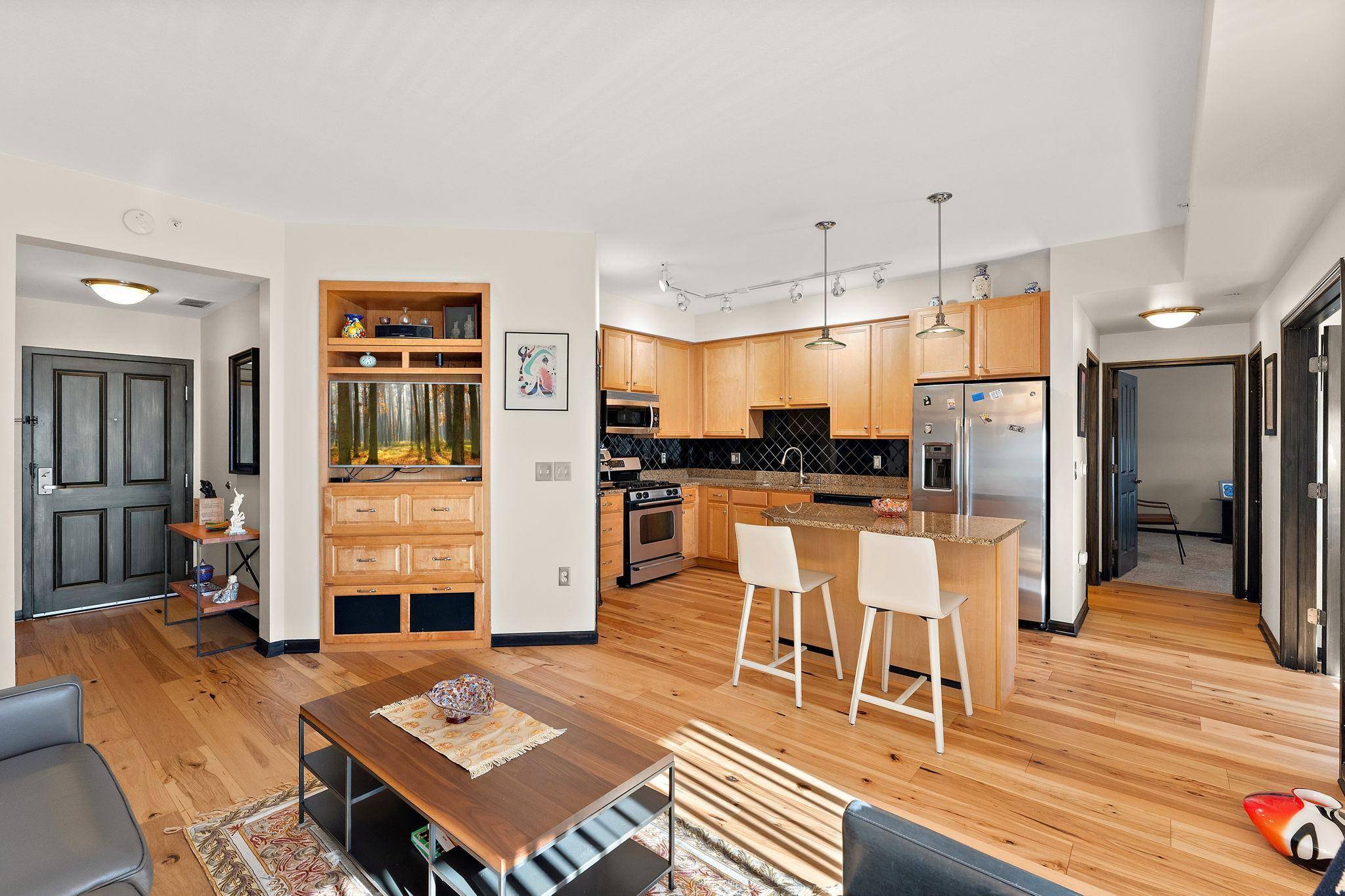 500 E Grant ST #1806, Minneapolis, MN 55404