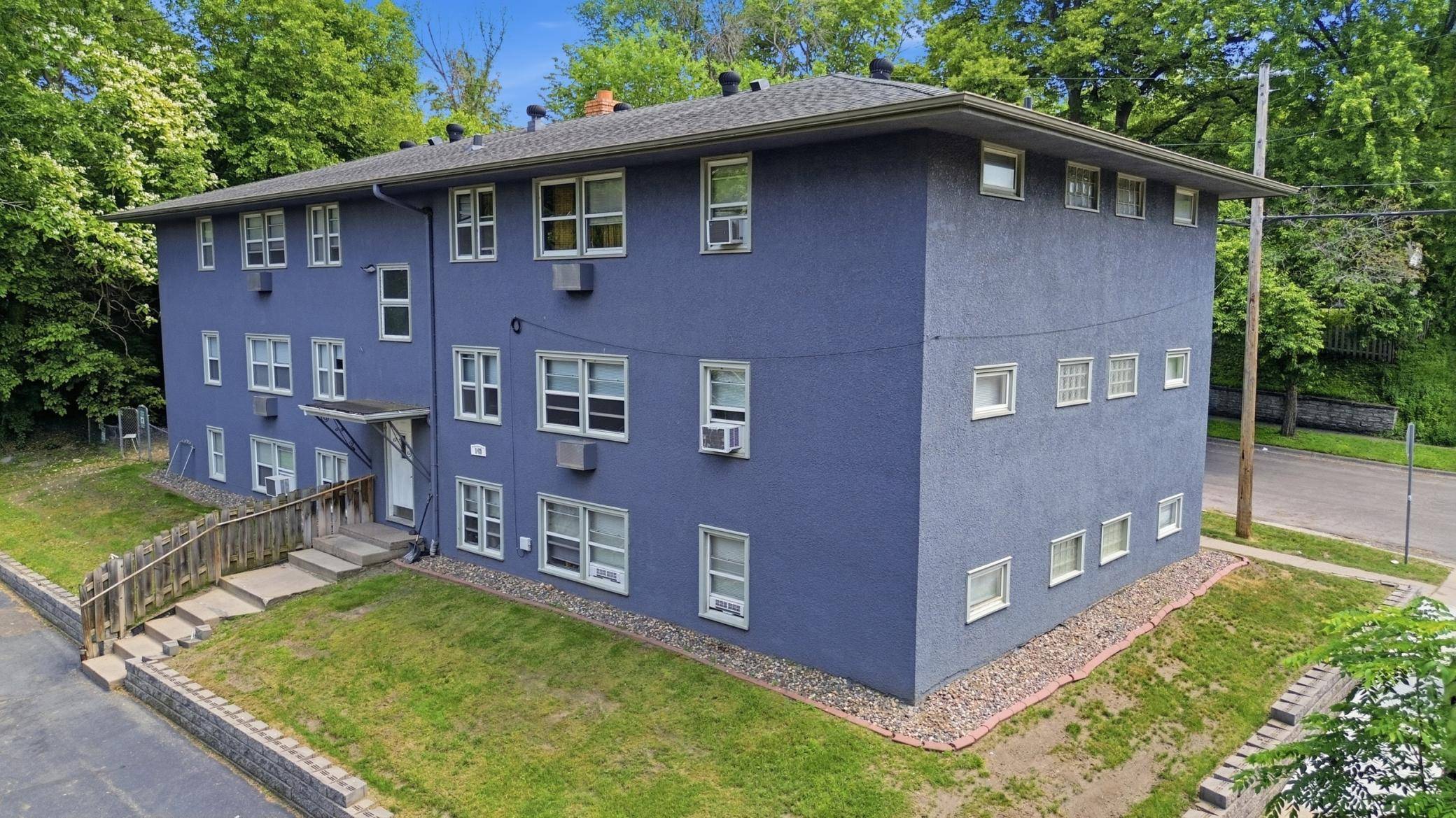 149 Morton ST E, Saint Paul, MN 55107