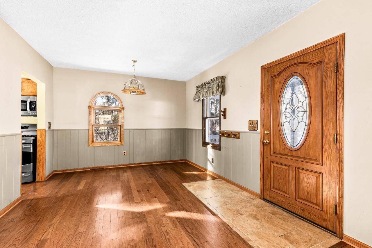 302 River Bluff AVE, Sandstone, MN 55072