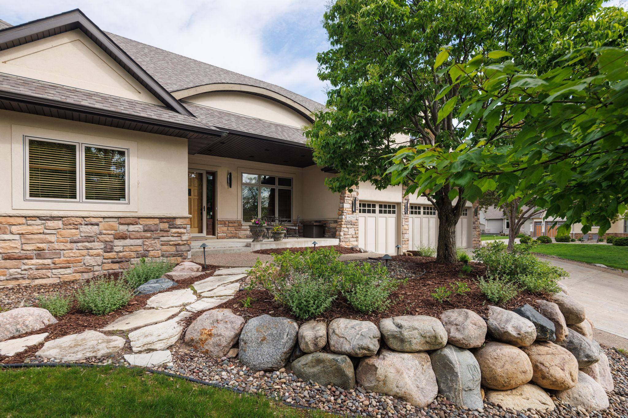 14250 Trace Ridge RD, Wayzata, MN 55391