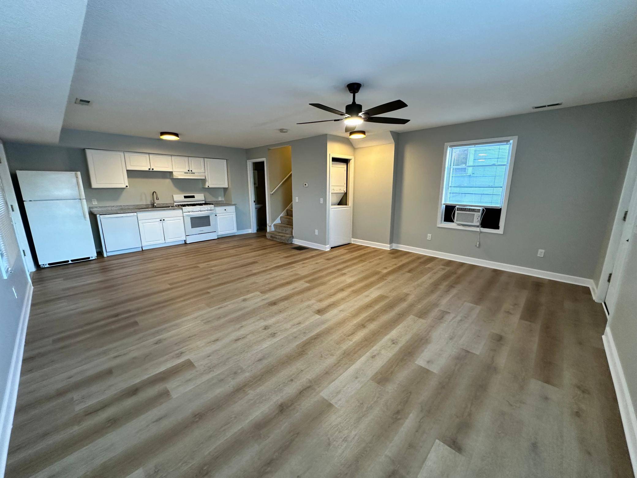 629 Oak ST SE, Minneapolis, MN 55414