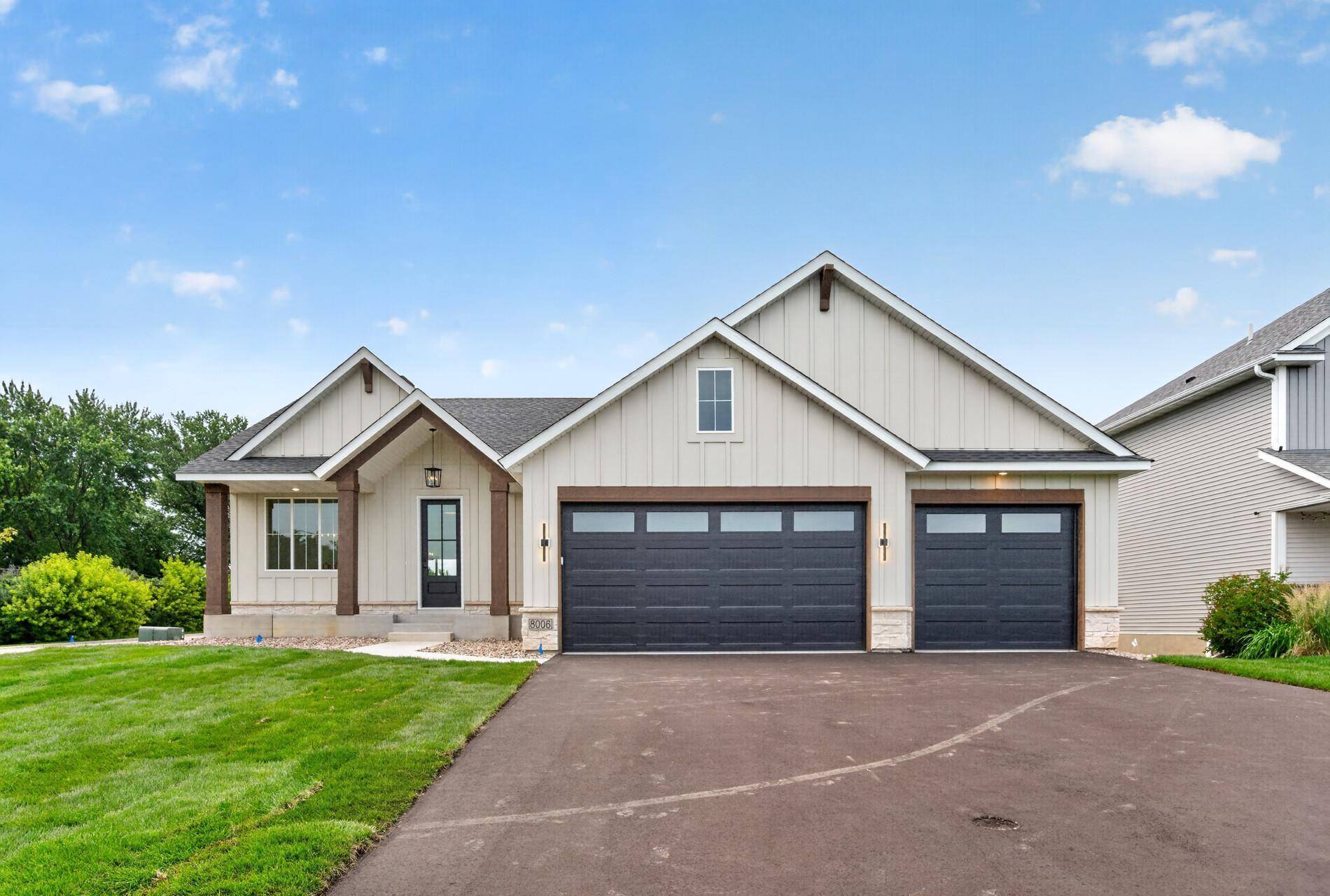 8006 201st ST W, Lakeville, MN 55044