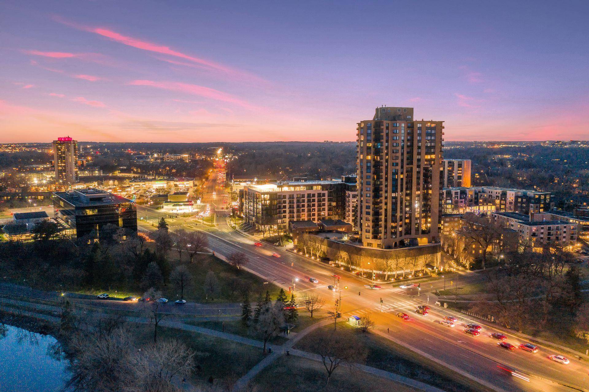 2950 Dean Pkwy #1903-4, Minneapolis, MN 55416