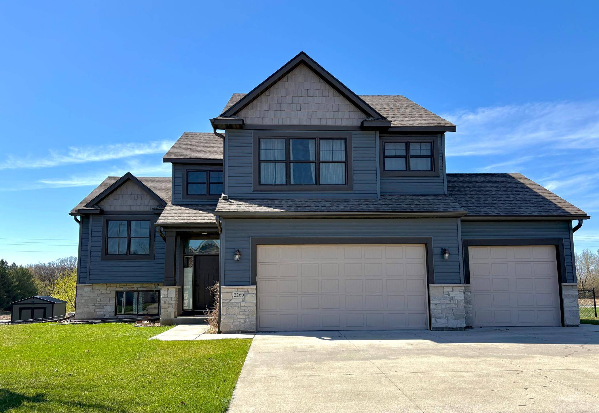 2260 Starburst DR SW, Rochester, MN 55902