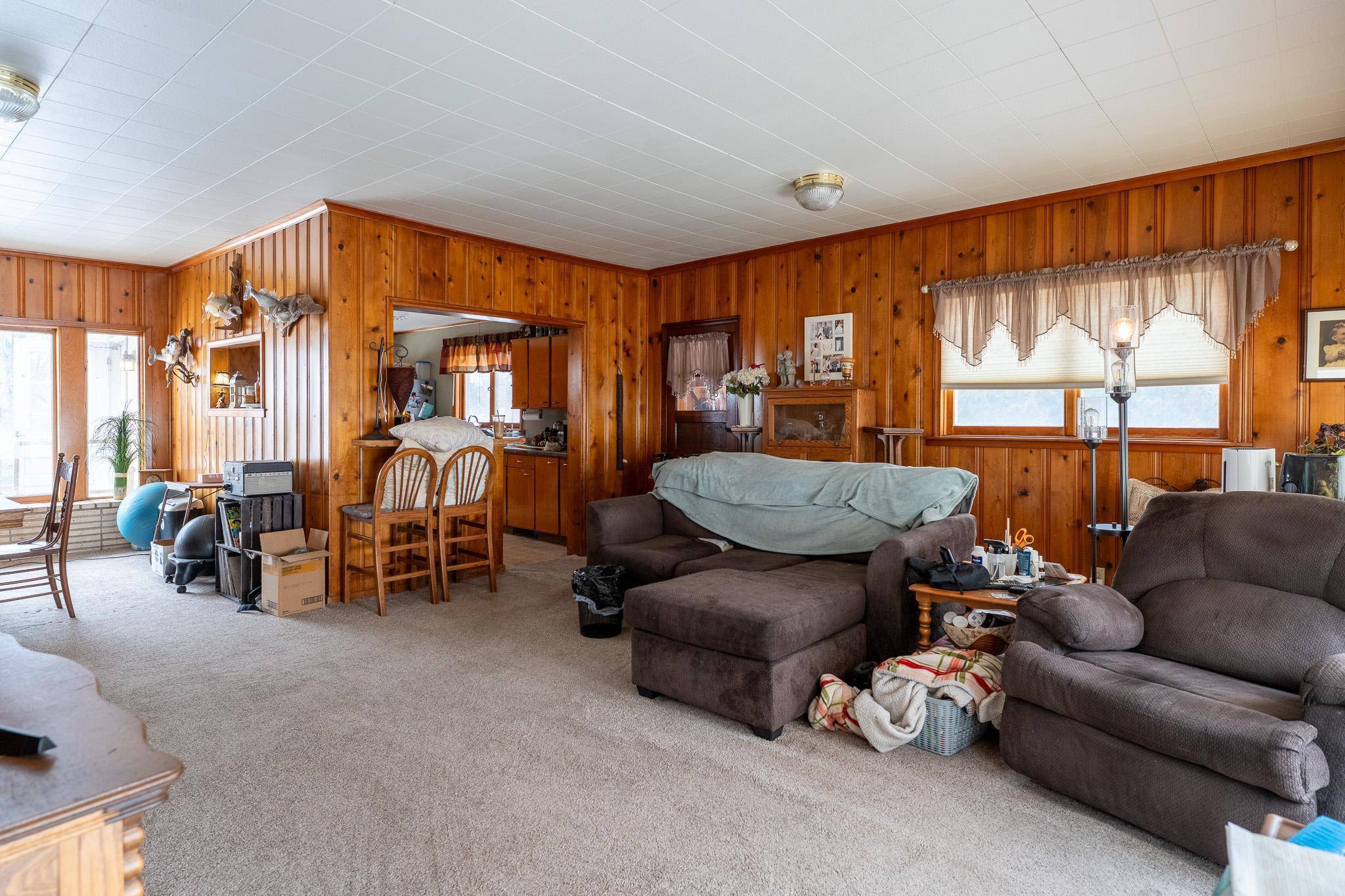 6617 N Shore TRL N, Forest Lake, MN 55025