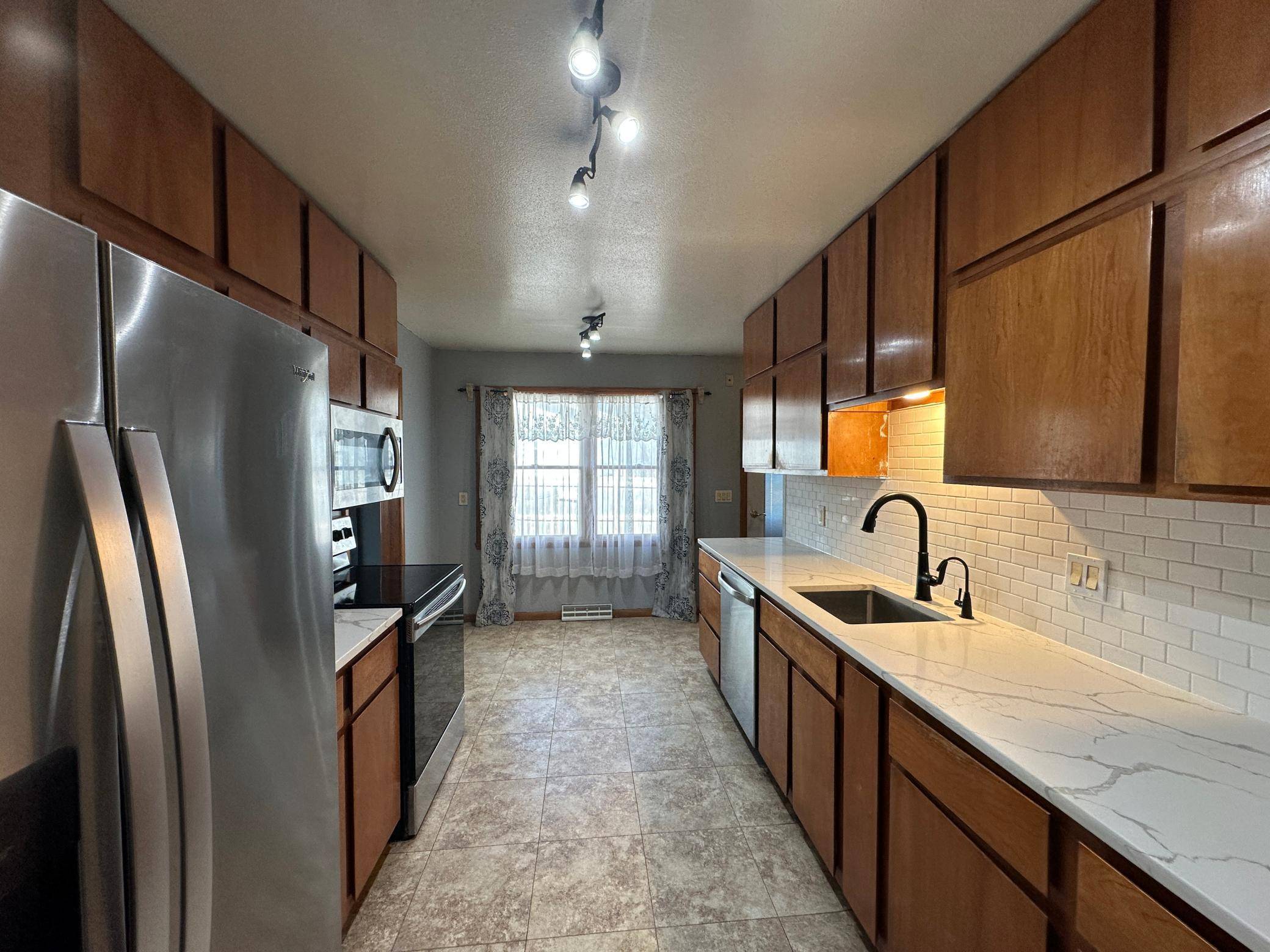 101 E Virginia ST, Luverne, MN 56156