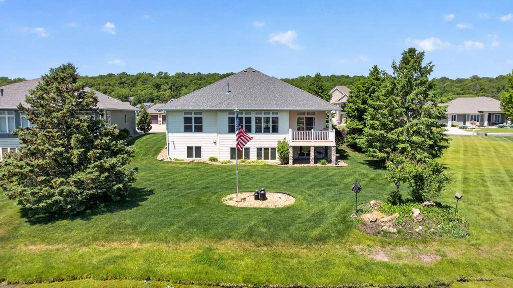 4063 Autumn Lake CT SW, Rochester, MN 55902