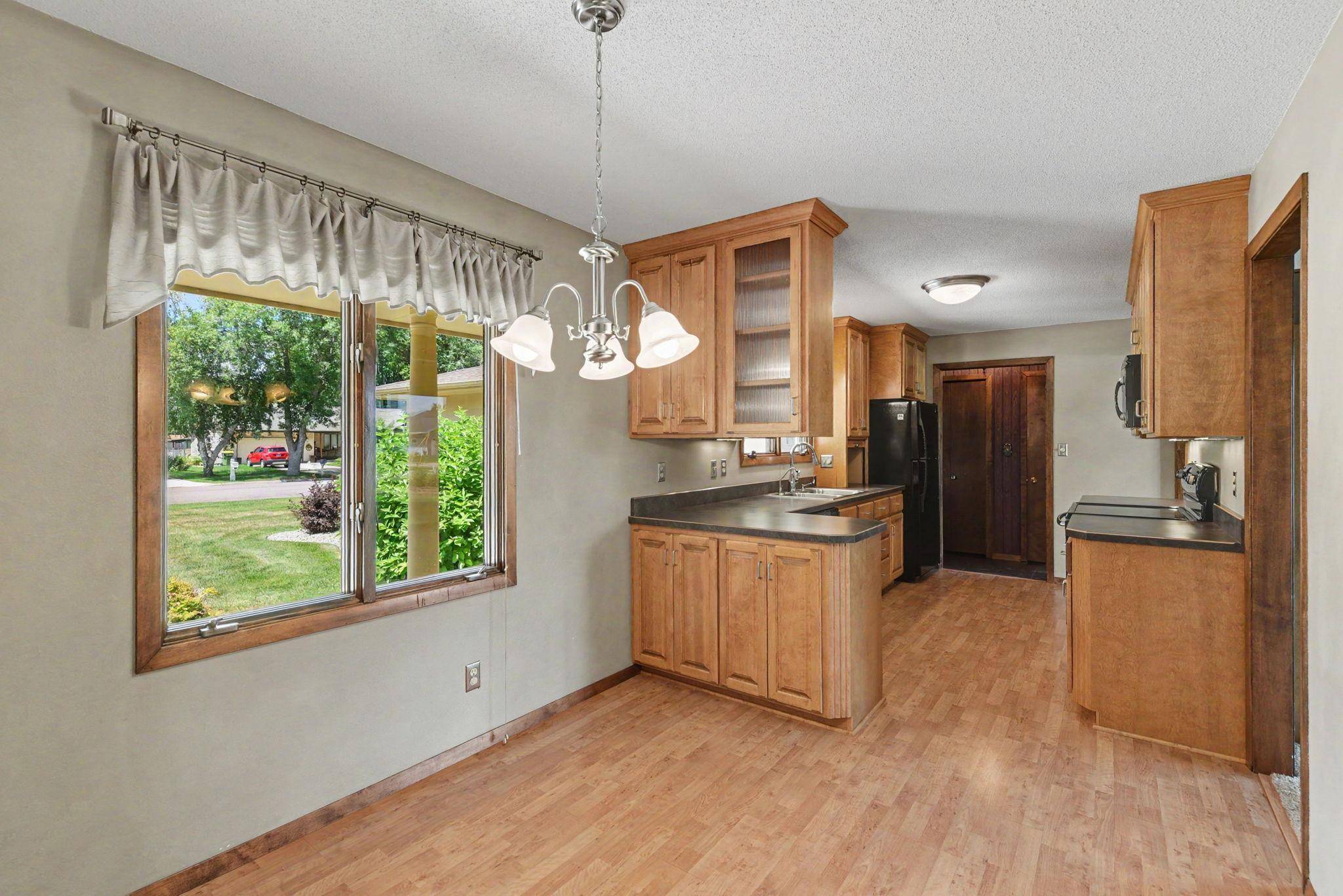 807 7th AVE SE, Pipestone, MN 56164