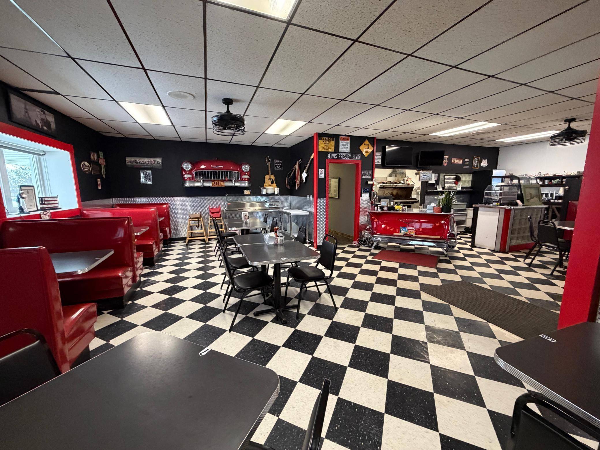 101 N Main Street, Badger, MN 56714