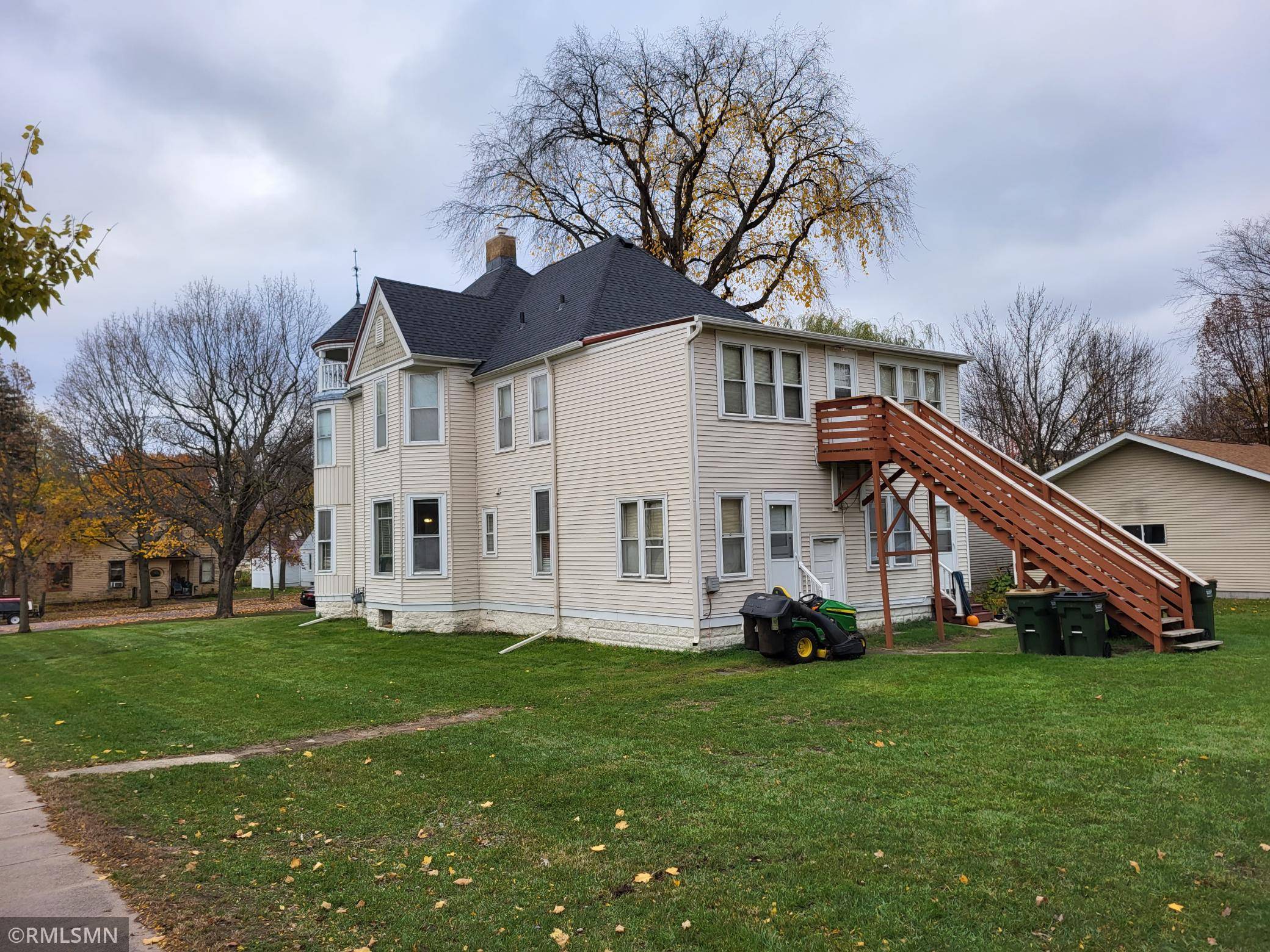 804 S 4th ST, Saint Peter, MN 56082