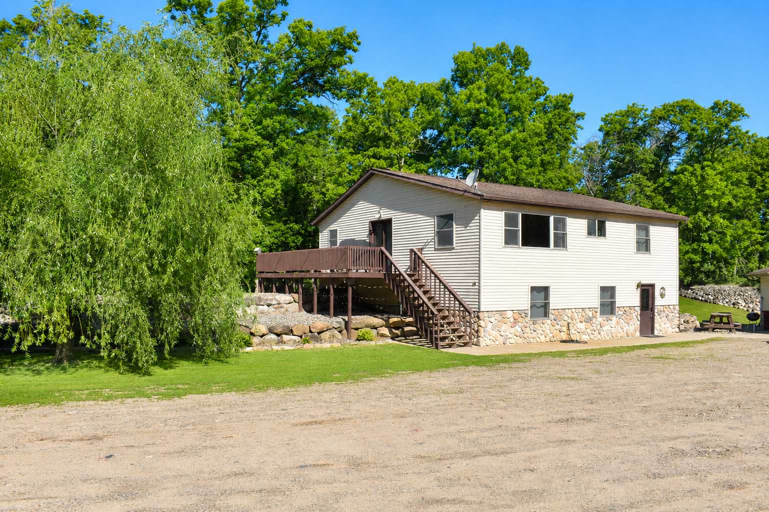 5422 State 87 SW, Backus, MN 56435