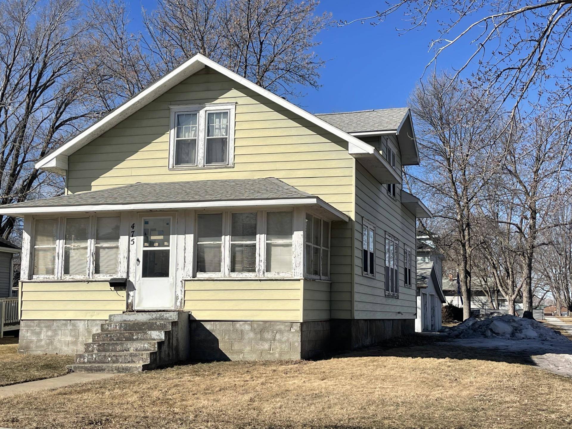 475 5th ST, Tracy, MN 56175