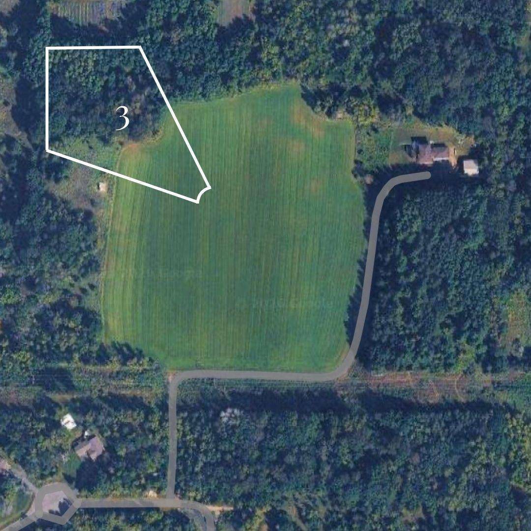 158 (Lot 3) Glen Oaks DR, River Falls, WI 54022