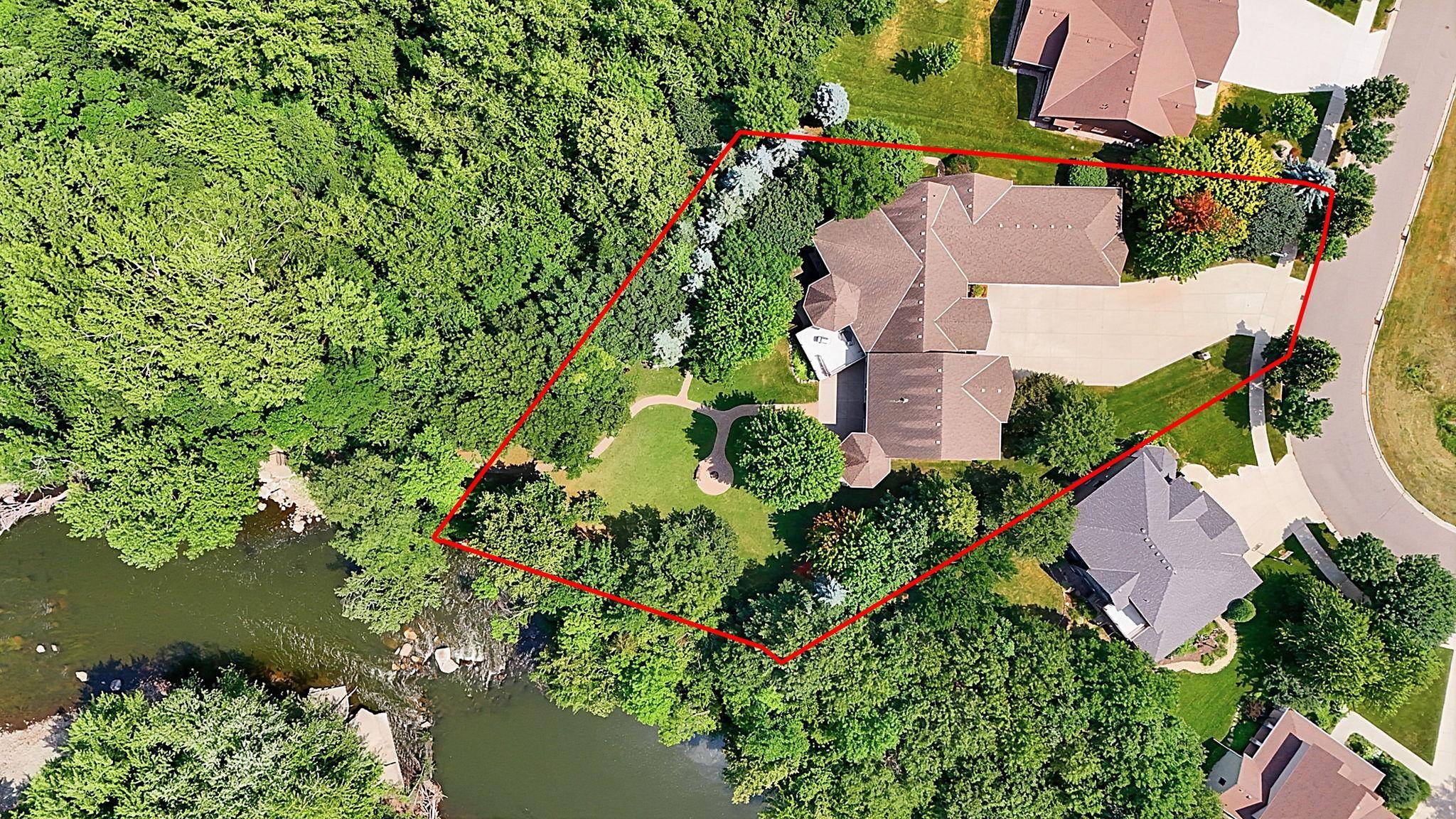 2177 Mill Pond DR, Saint Cloud, MN 56303