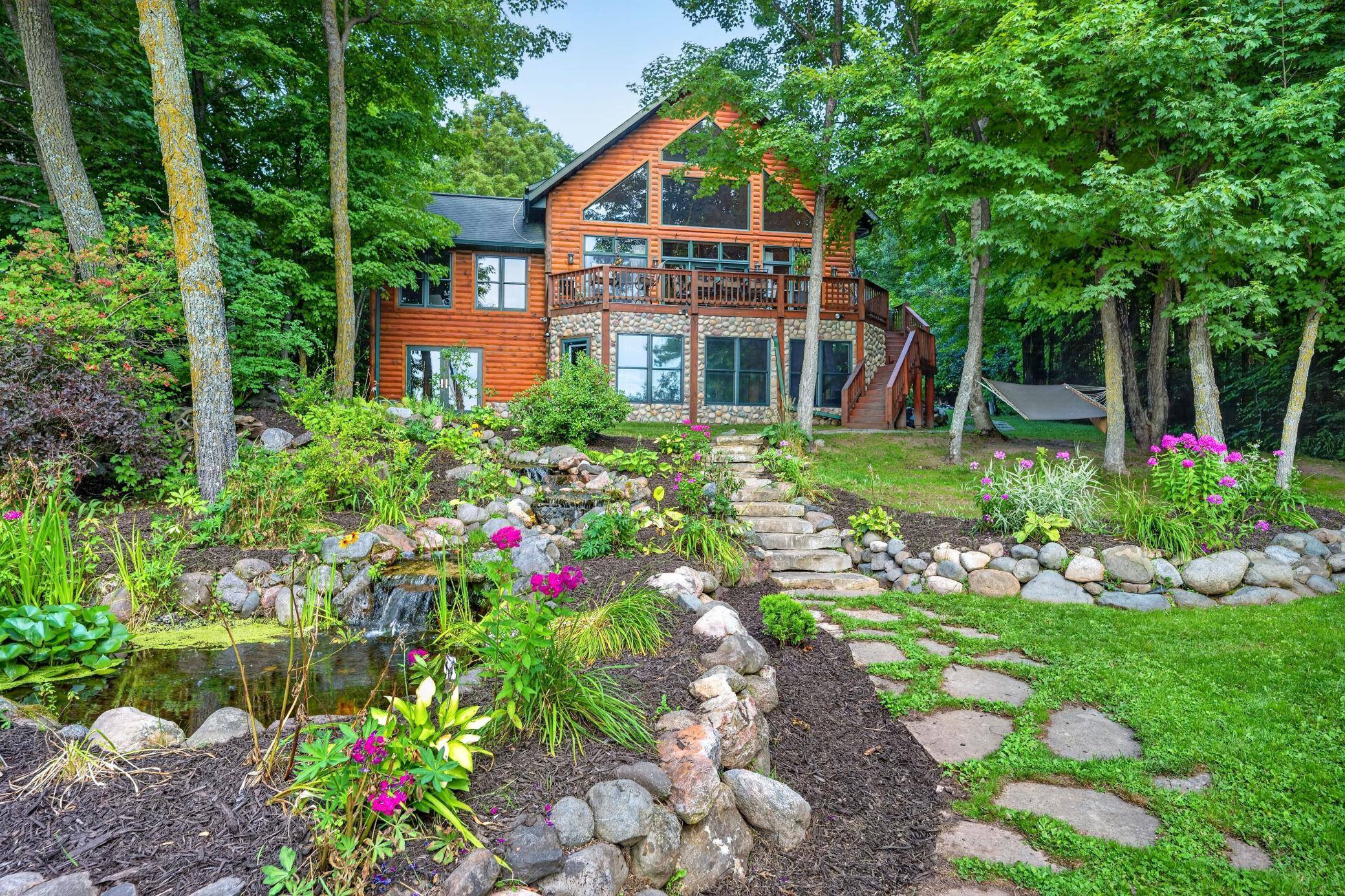 W2325 Belvidere RD, Sarona, WI 54870