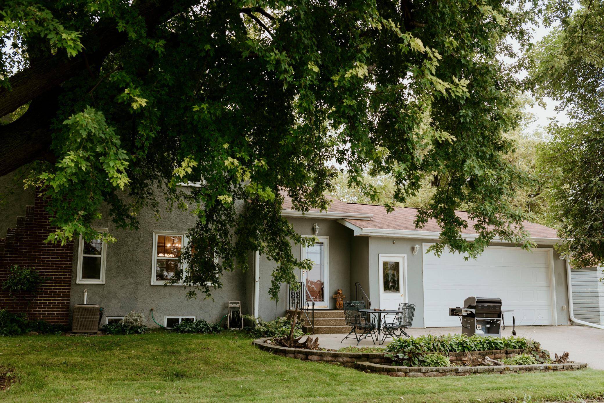 201 2nd ST W, Chokio, MN 56221