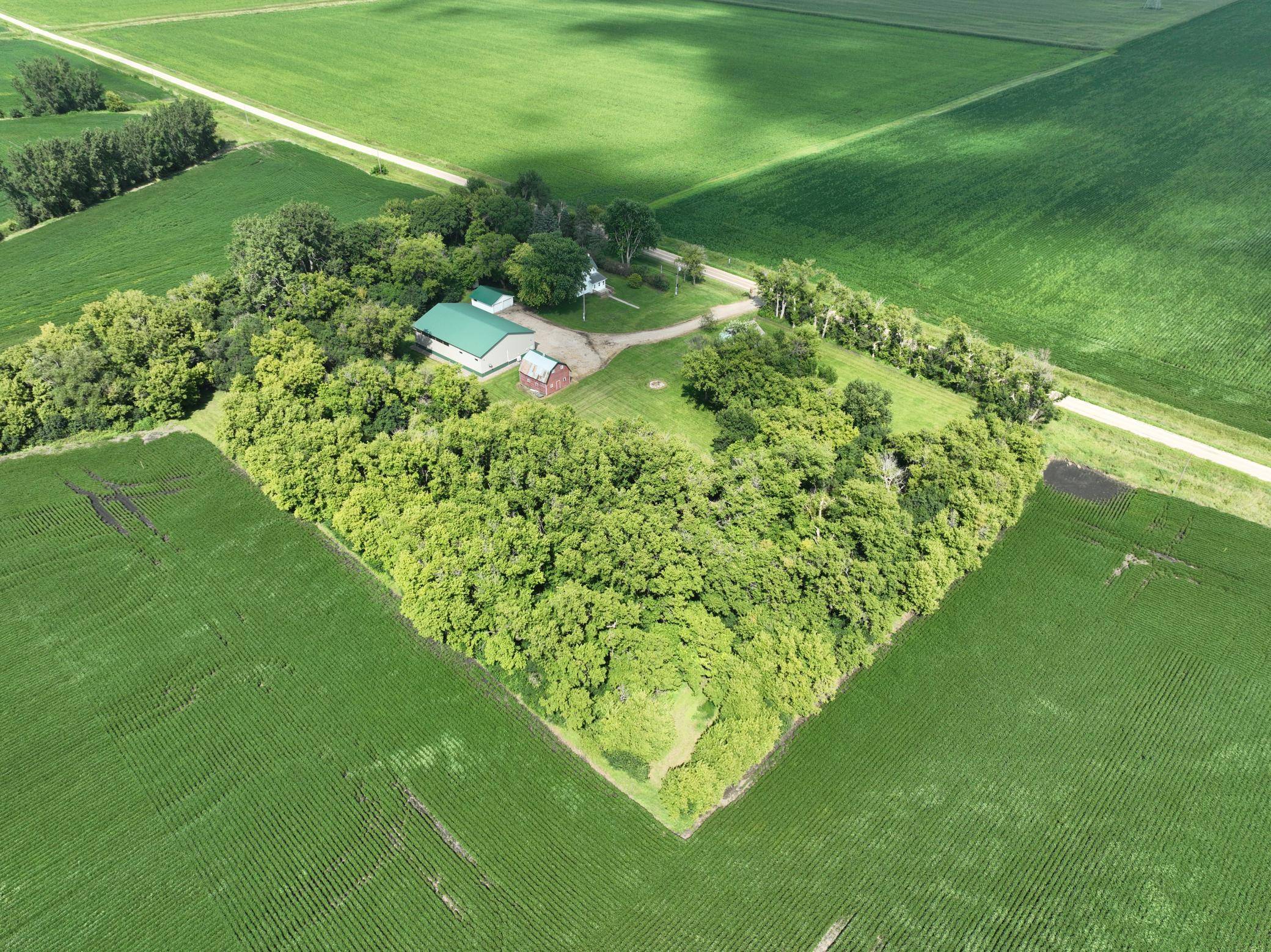 6045 50th AVE NW, Montevideo, MN 56265