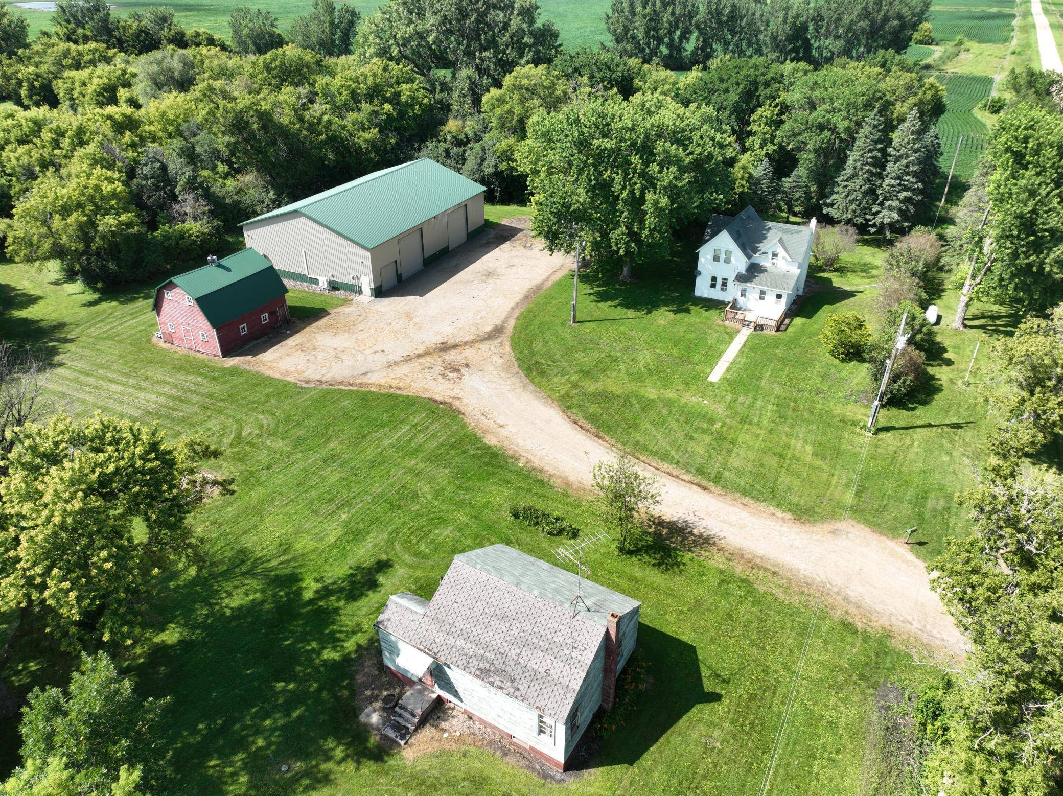 6045 50th AVE NW, Montevideo, MN 56265
