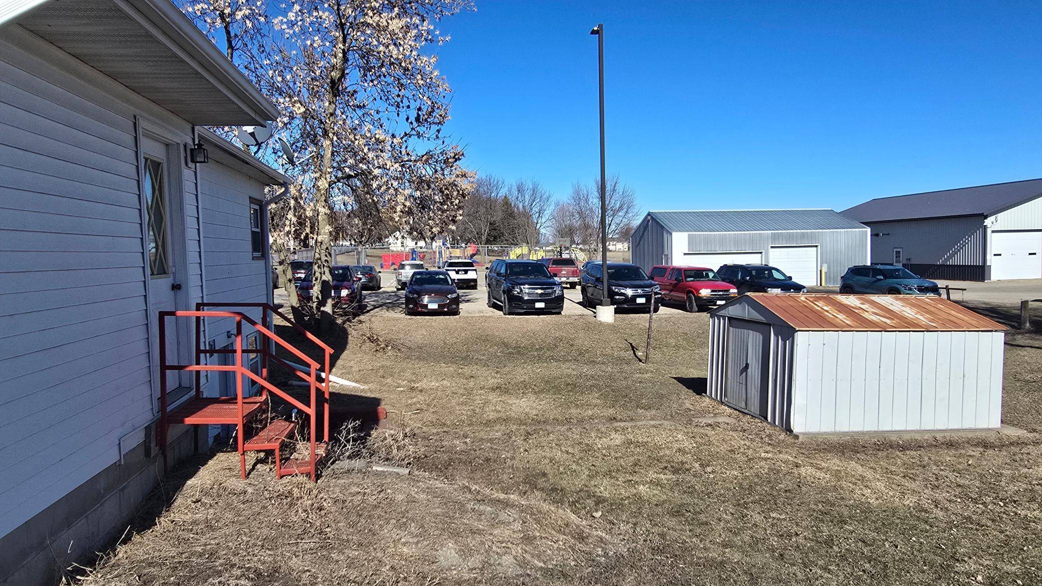 201 Euclid ST, Alden, MN 56009