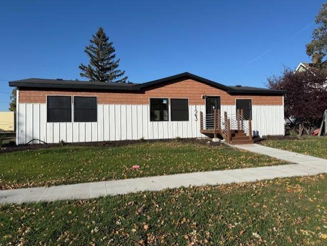 123 8th ST N, Breckenridge, MN 56520