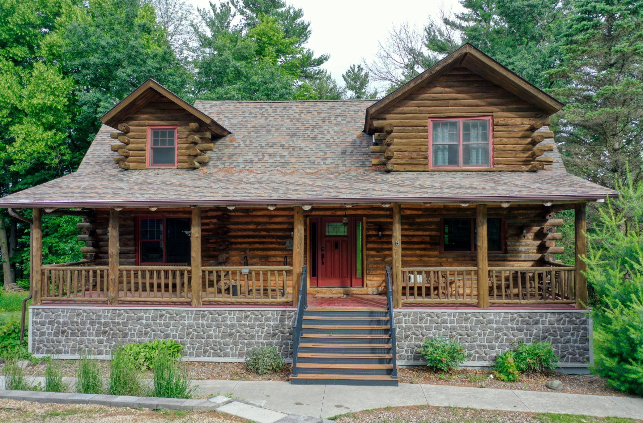 871 207th ST, Osceola, WI 54009