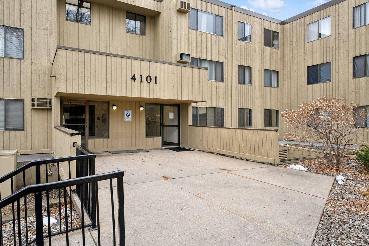 4101 Parklawn AVE #310, Edina, MN 55435