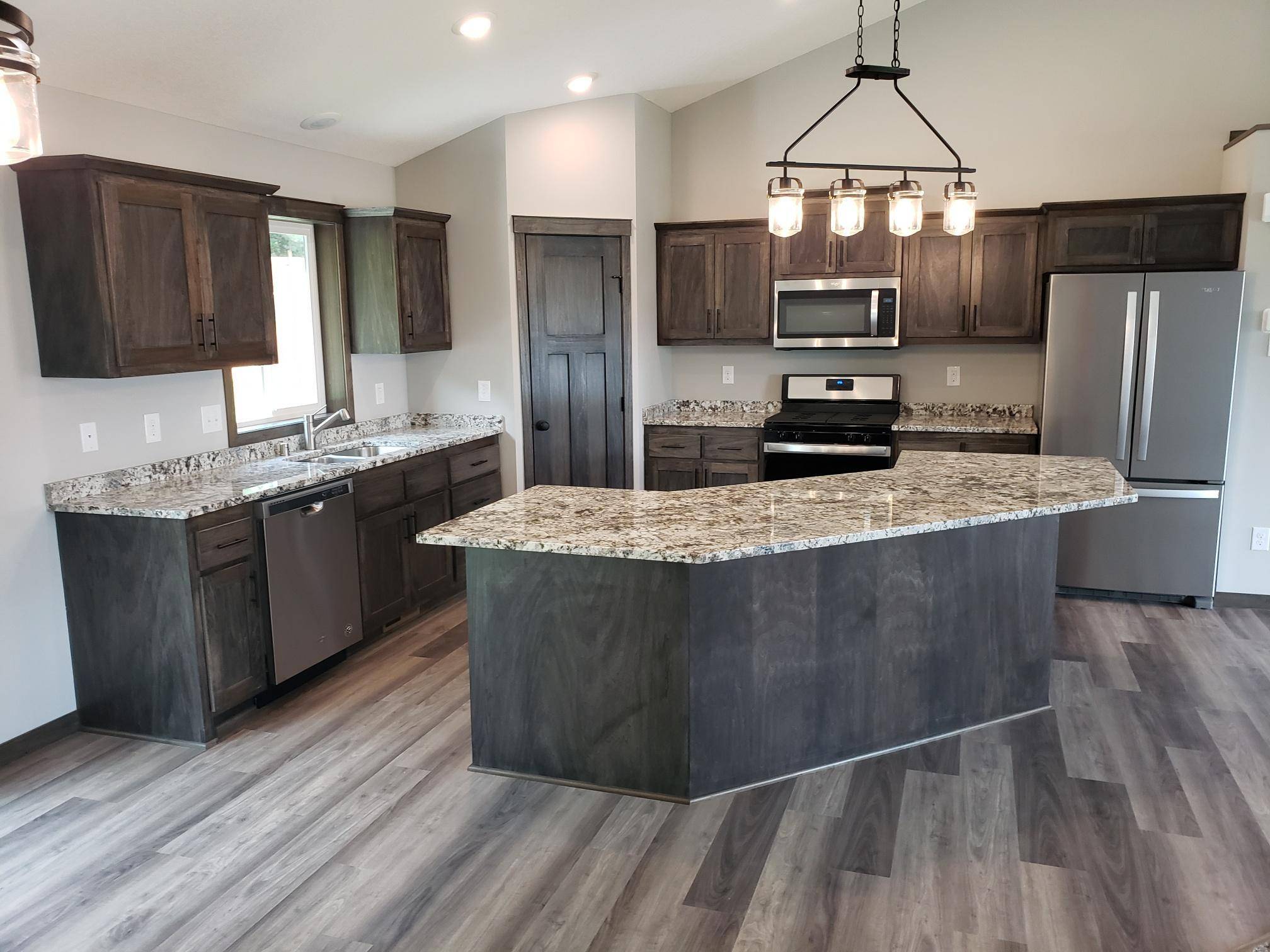13054 11th AVE S, Zimmerman, MN 55398
