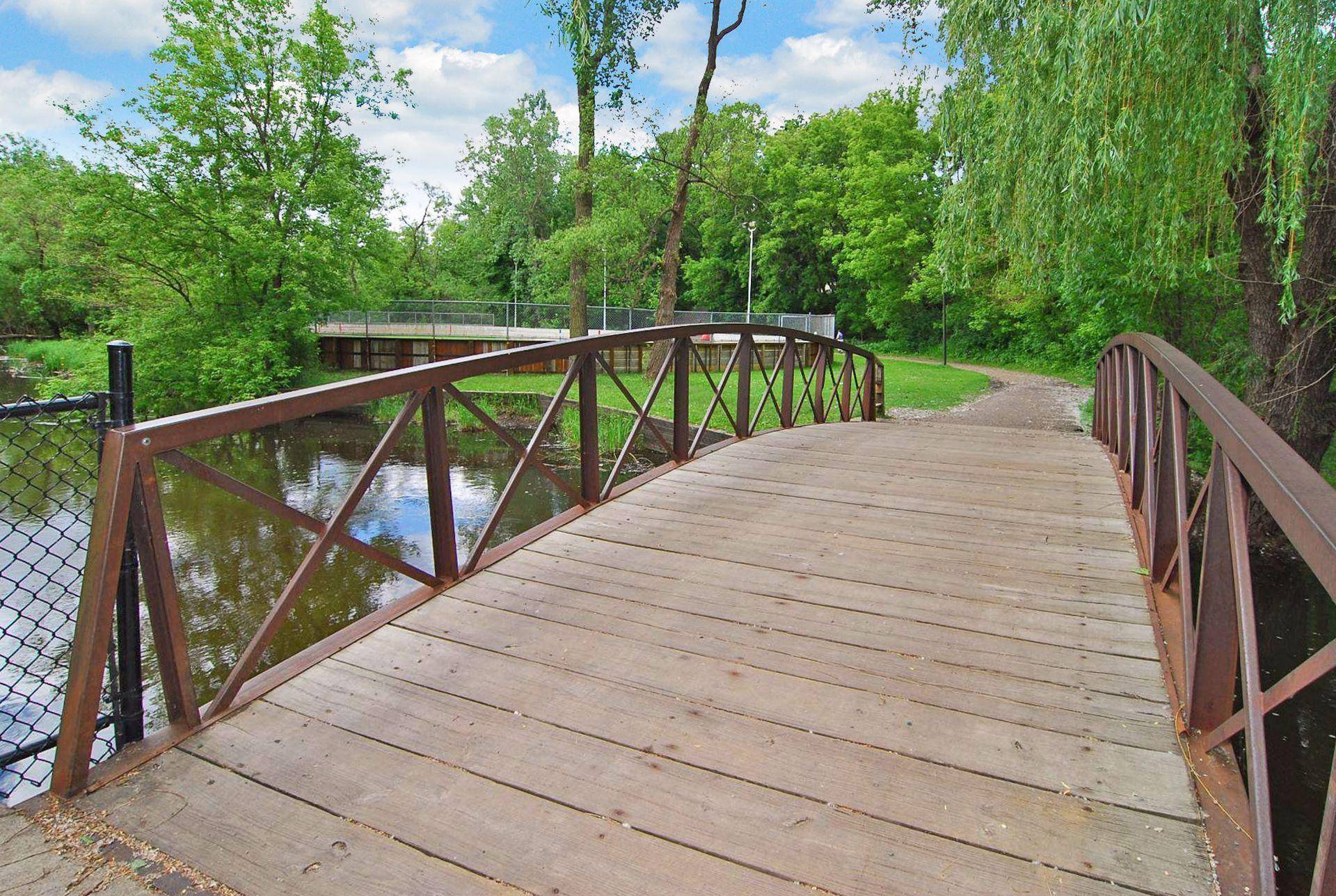 5232 Brookview AVE, Edina, MN 55424