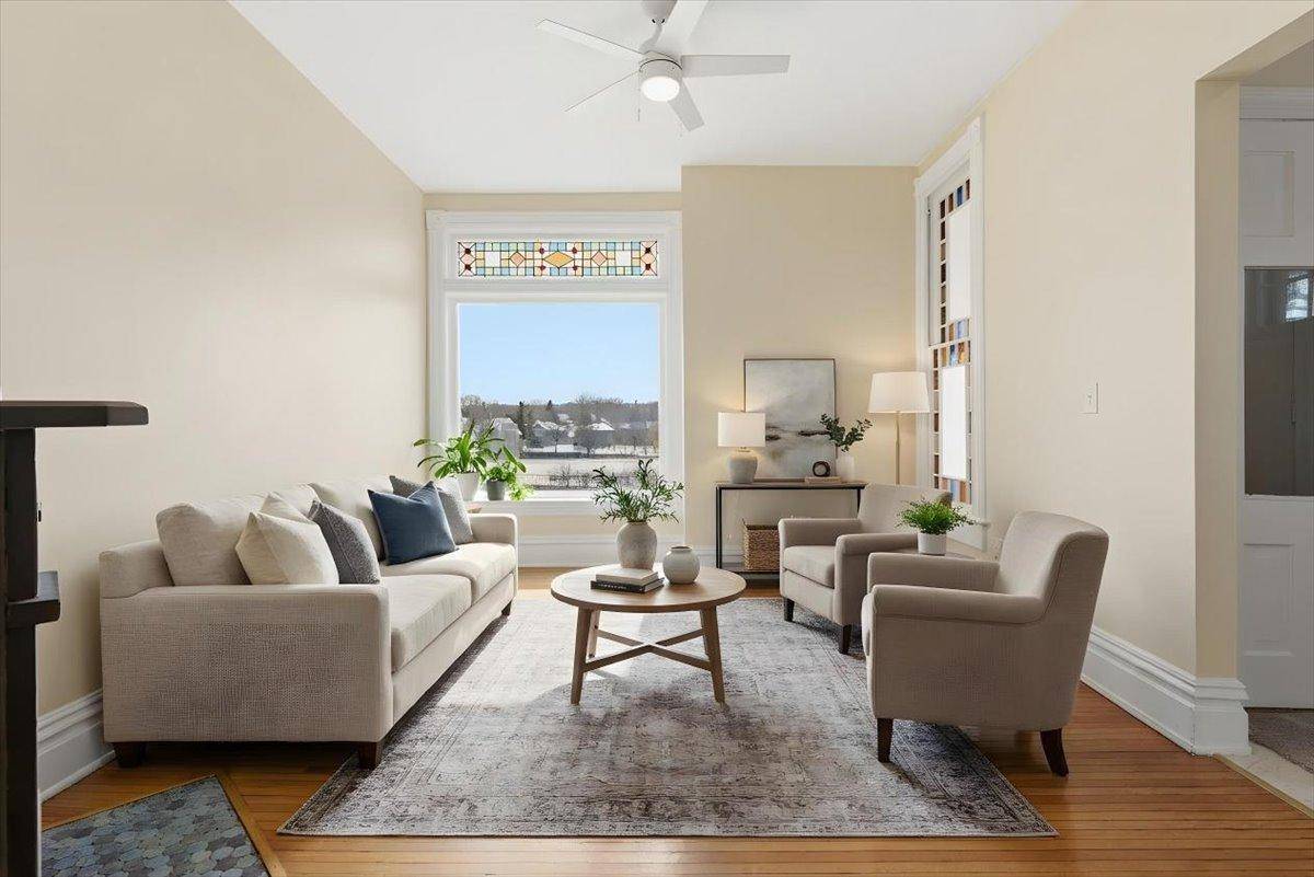 345 Grand AVE, Saint Paul, MN 55102