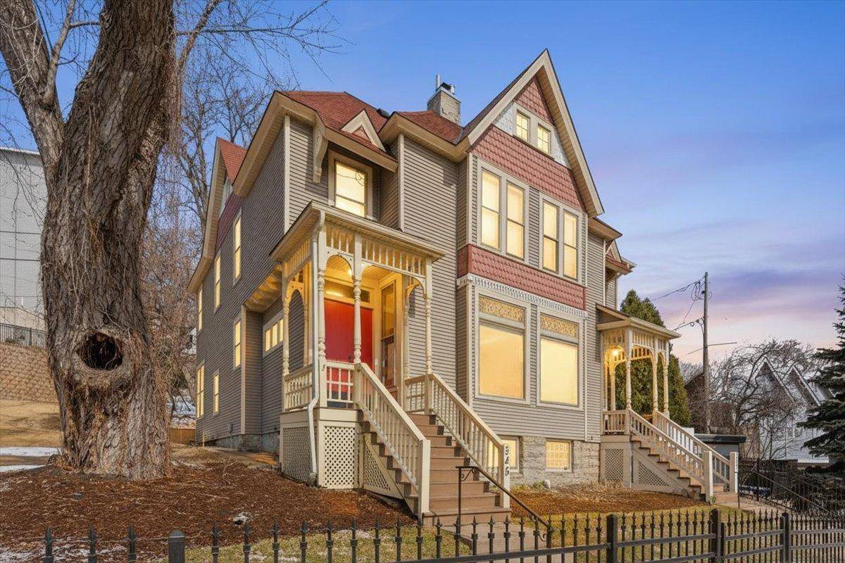 345 Grand AVE, Saint Paul, MN 55102