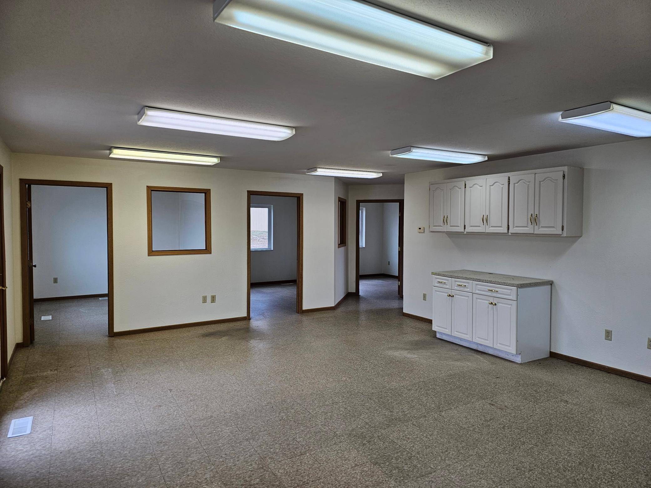 4078 71 HWY NE, Willmar, MN 56201