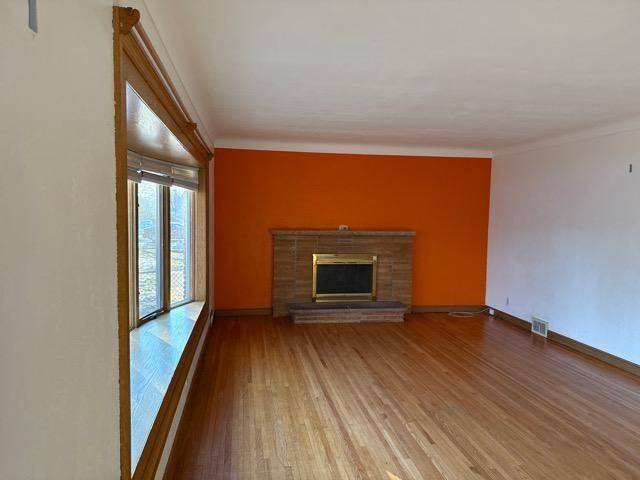 1821 Nebraska AVE E, Saint Paul, MN 55119