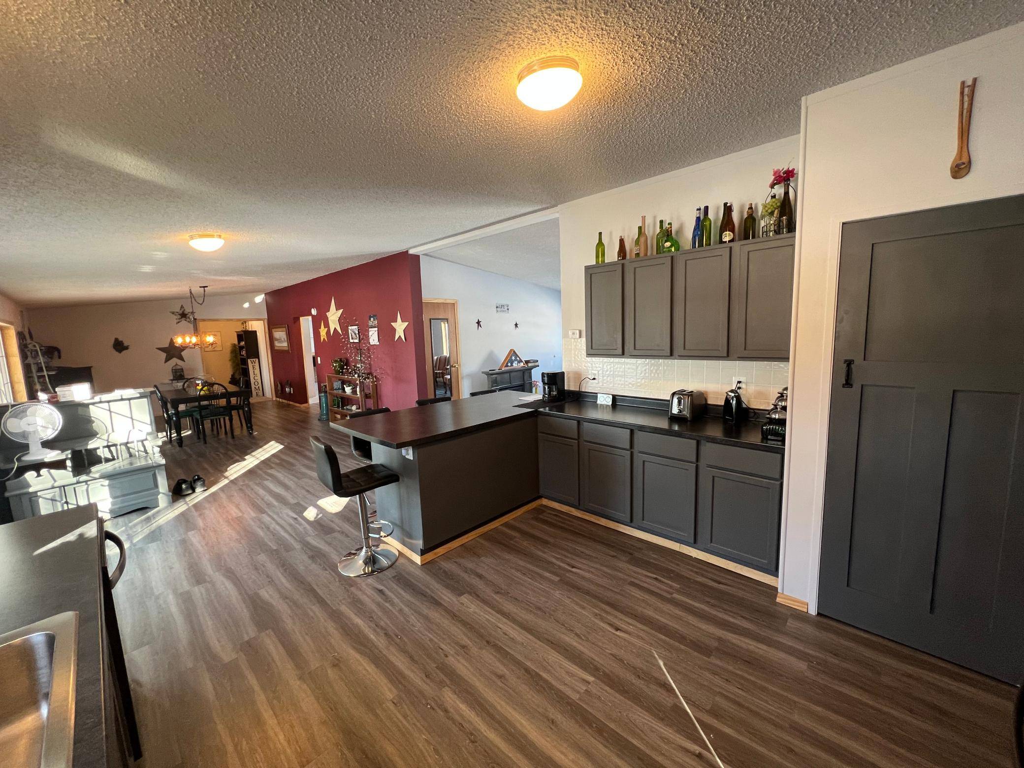 121 3rd ST, Bluffton, MN 56518