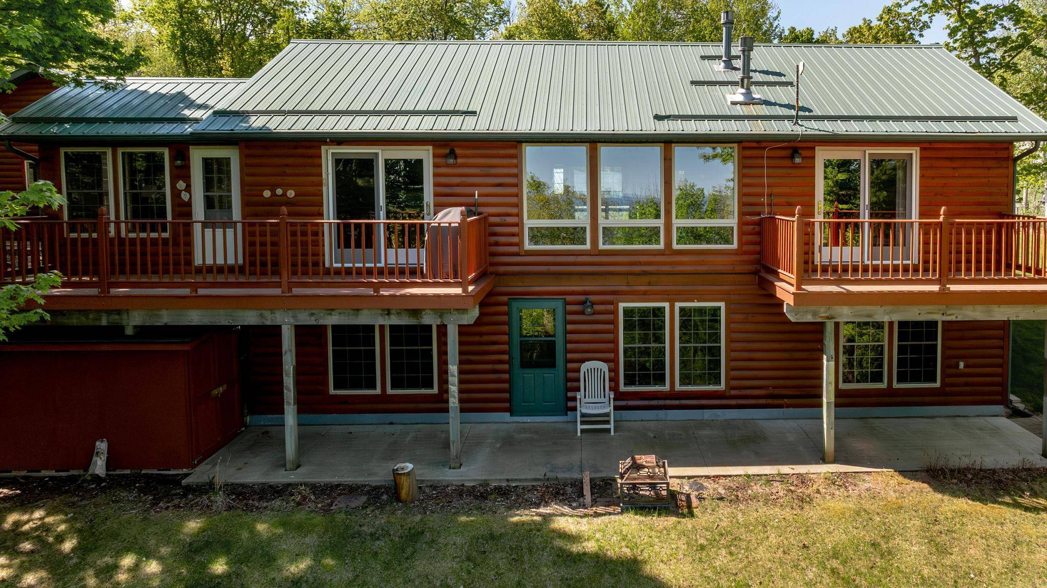 2064 W View DR NW, Walker, MN 56484