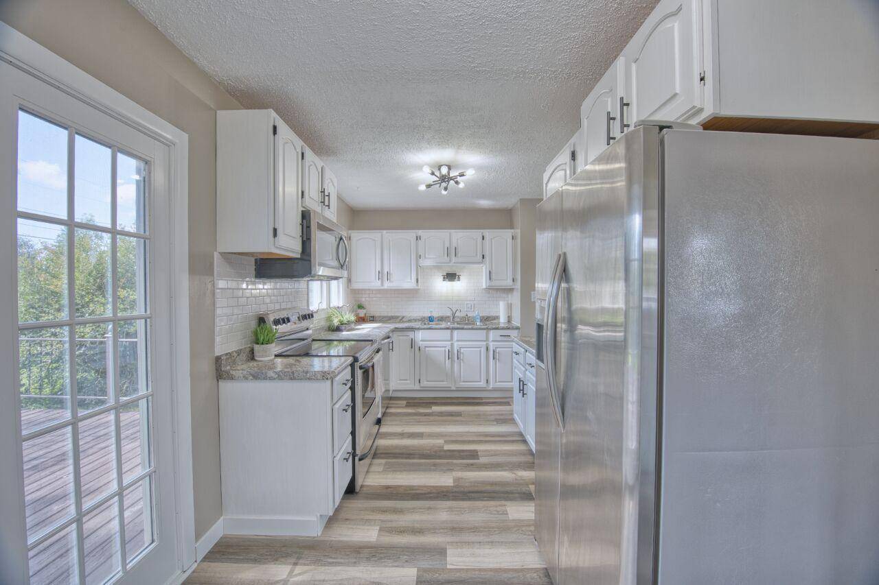 222 Arlington RD, Hoyt Lakes, MN 55750