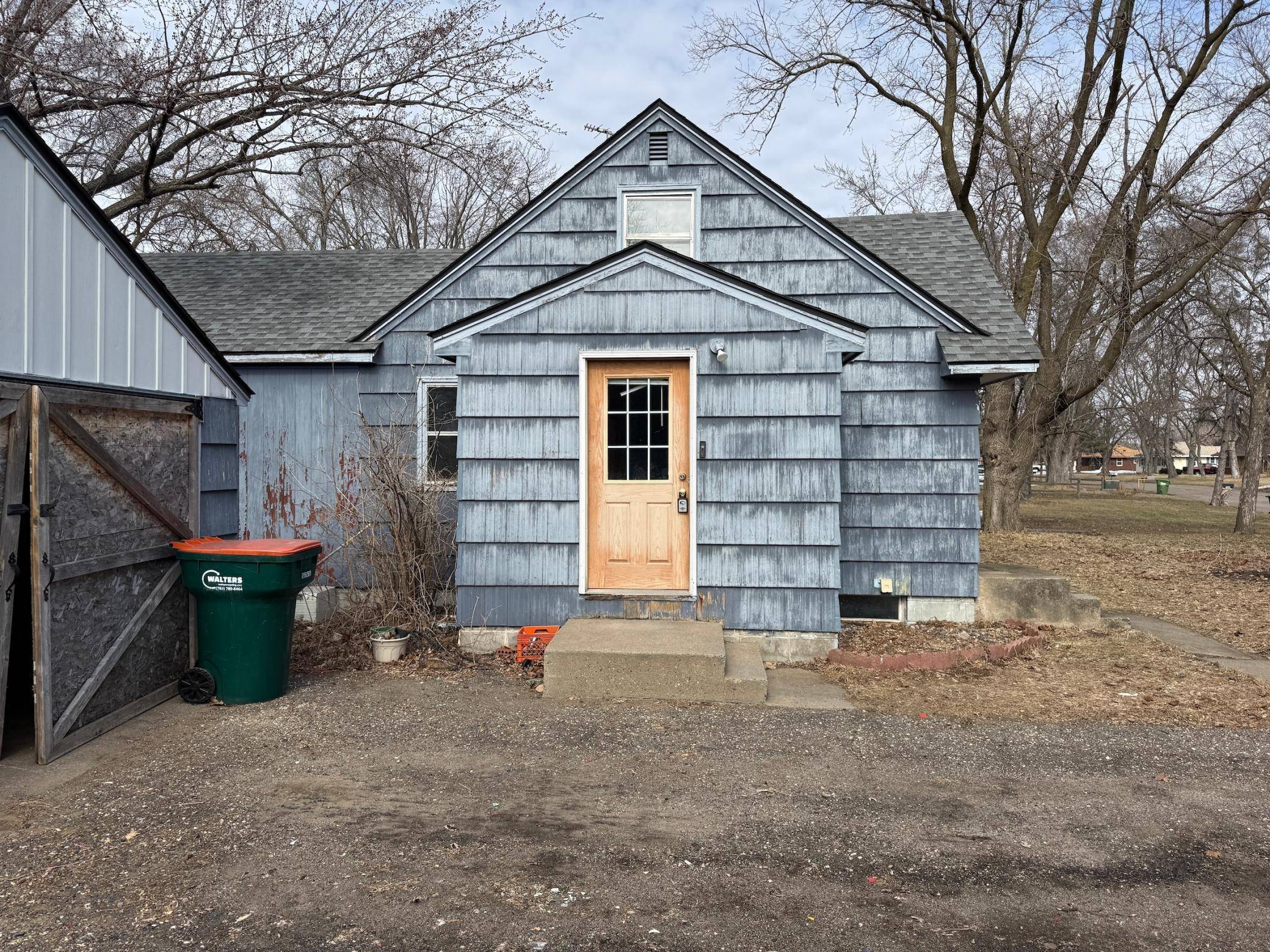 9242 5th ST NE, Blaine, MN 55434
