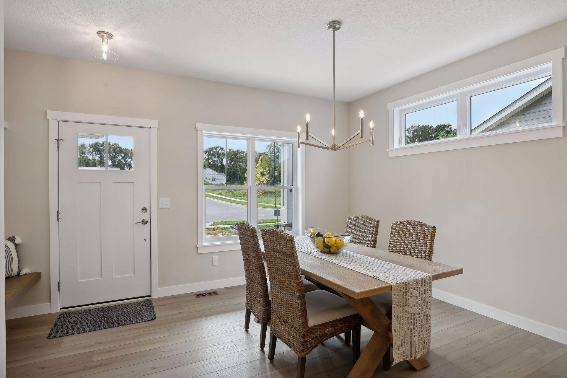 1433 Anchor AVE, River Falls, WI 54022