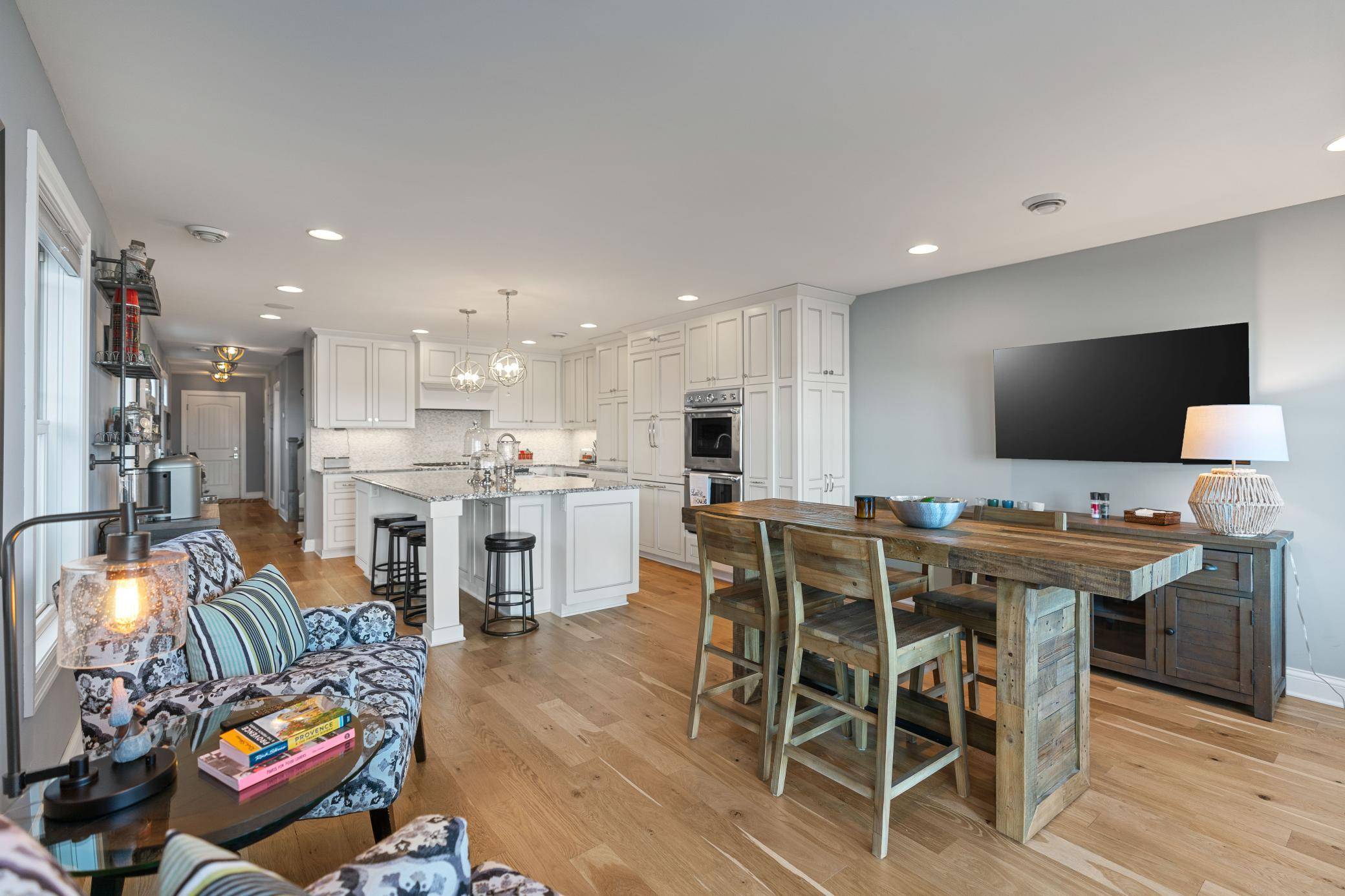 4018 Sunset DR, Spring Park, MN 55384