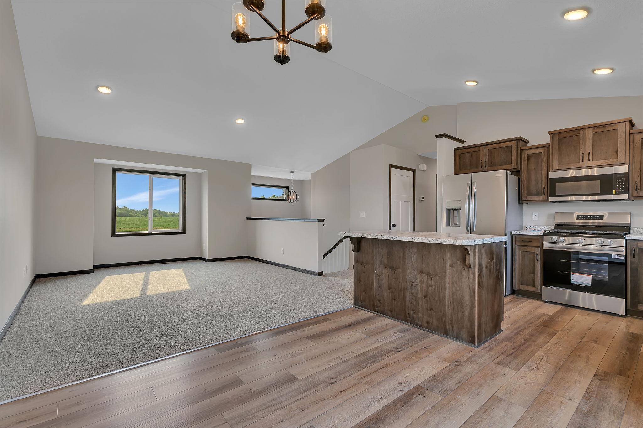 803 Prateria AVE, Avon, MN 56310